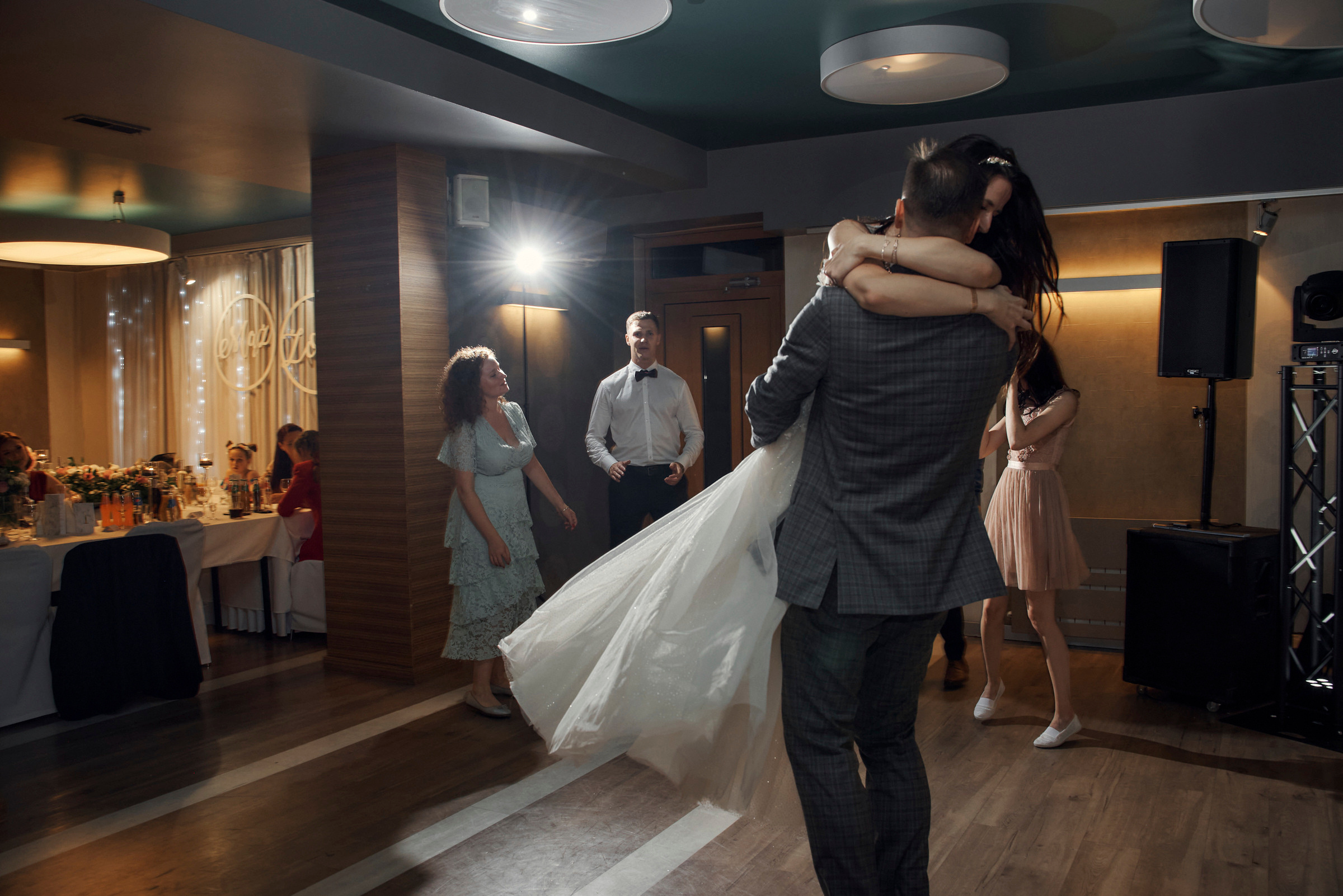 Wedding day. Calgary wedding photo and video. Photographer Andrii Bielikov