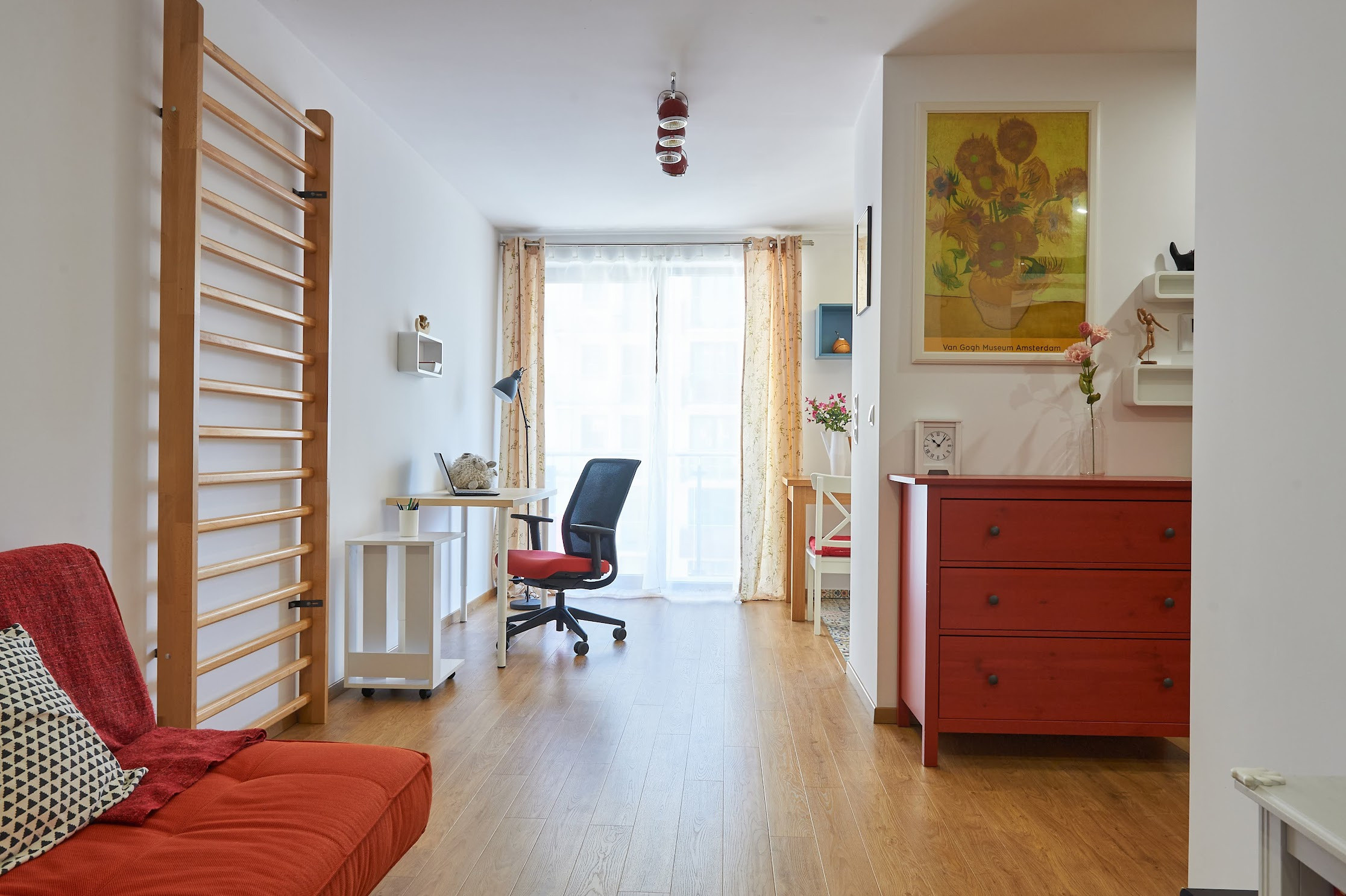 Interiors. Calgary wedding photo and video. Photographer Andrii Bielikov