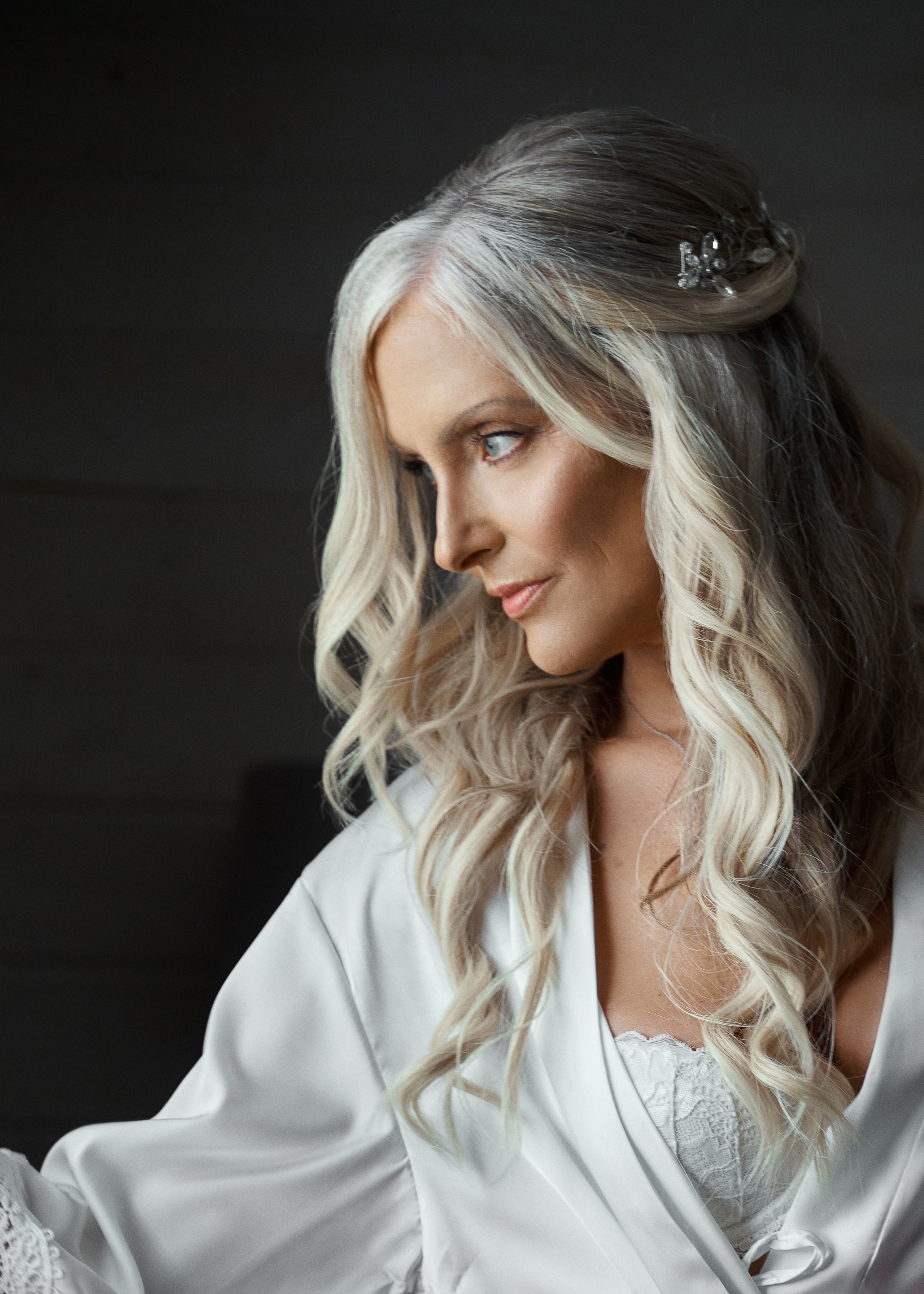 Wedding in Calgary Heritage park. Calgary wedding photo and video. Photographer Andrii Bielikov