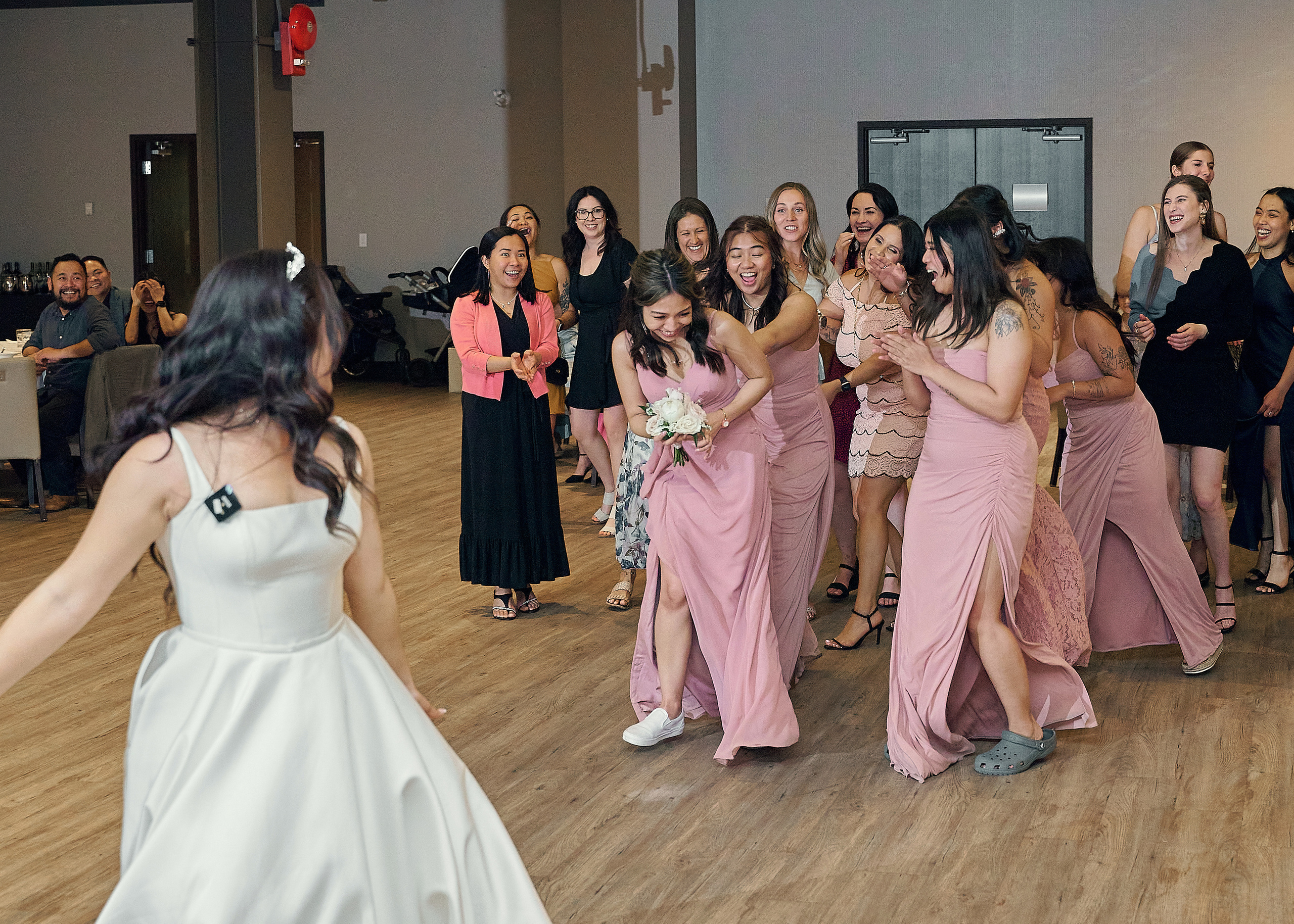 Wedding in Calgary. Calgary wedding photo and video. Photographer Andrii Bielikov