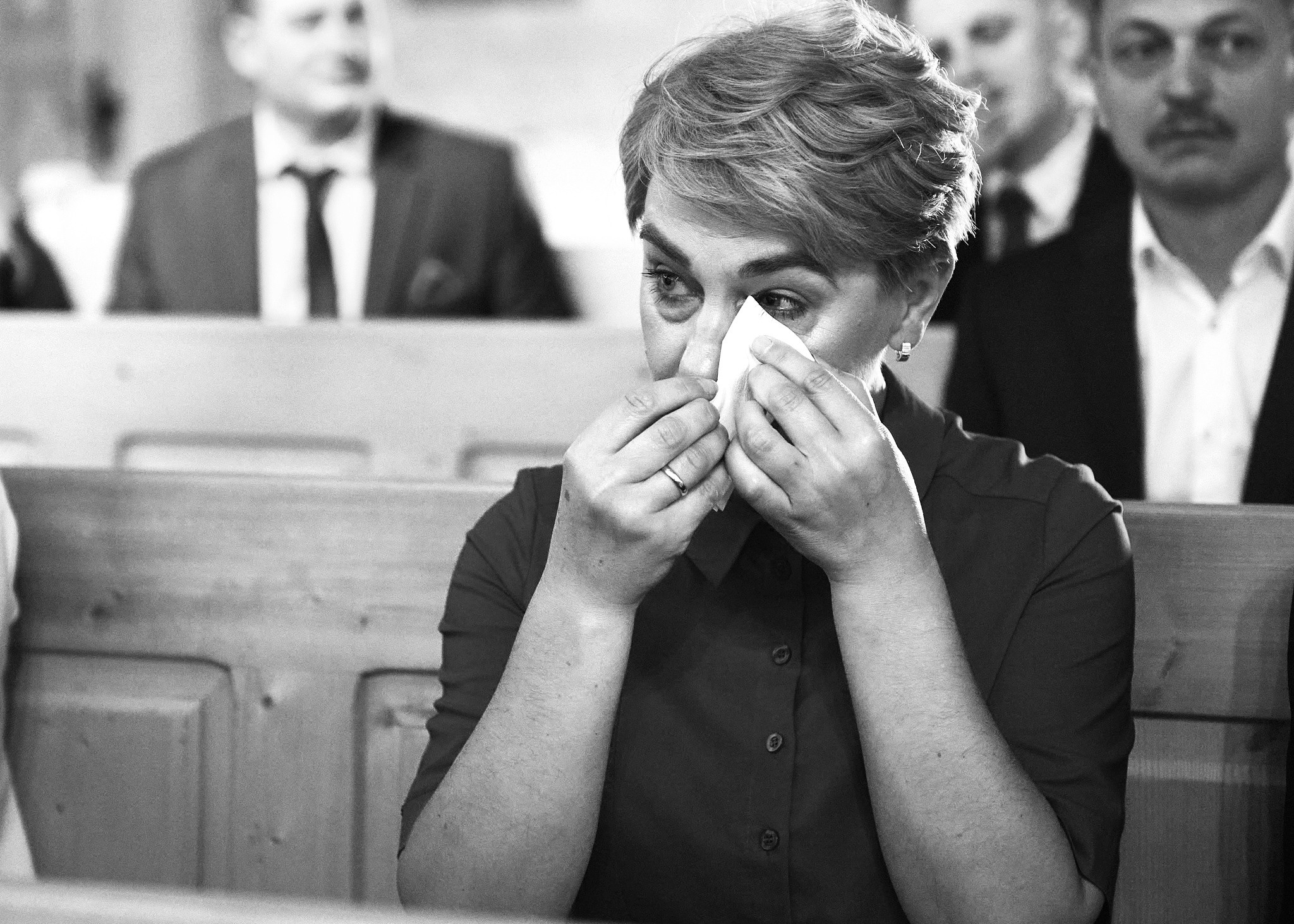 Wedding in mountains. Calgary wedding photo and video. Photographer Andrii Bielikov