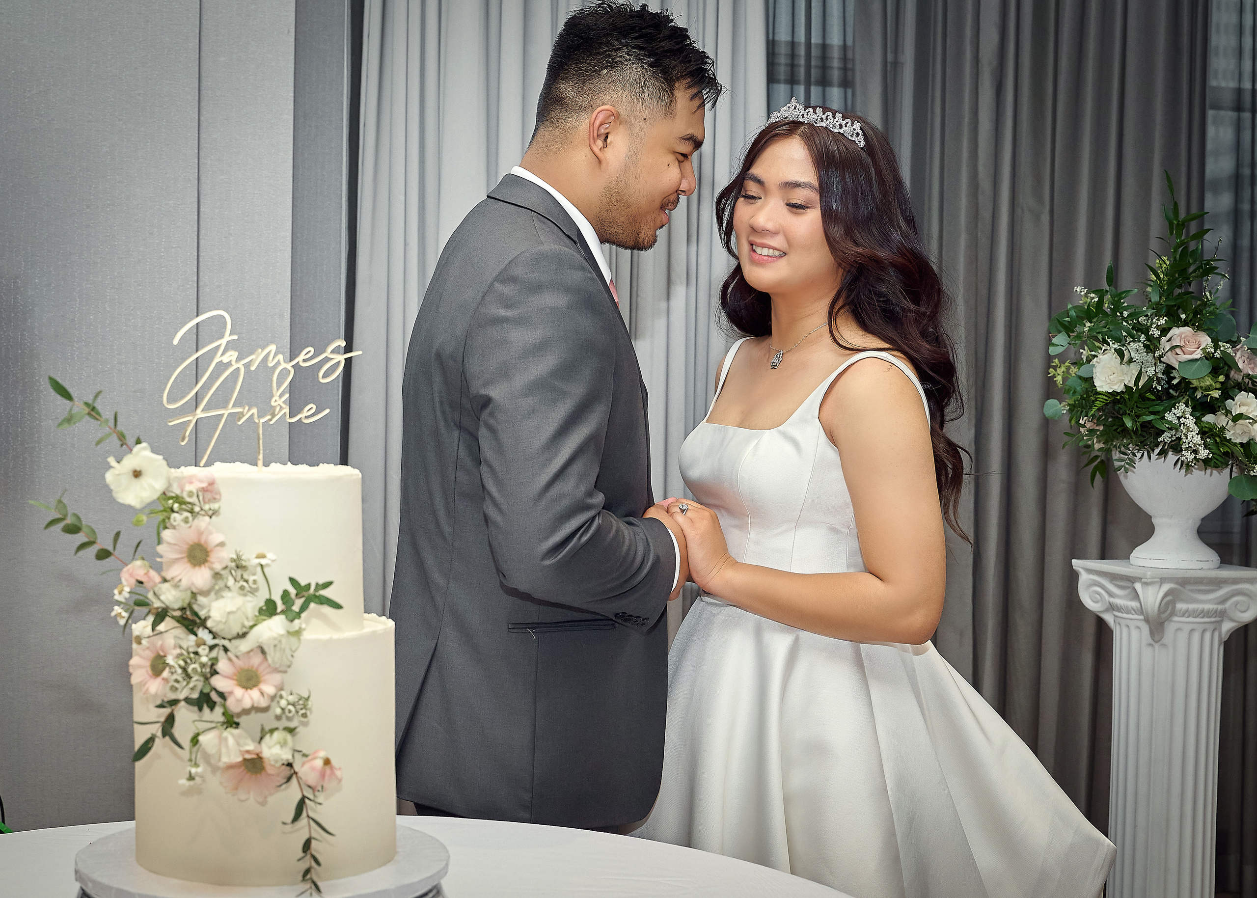 Wedding in Calgary. Calgary wedding photo and video. Photographer Andrii Bielikov