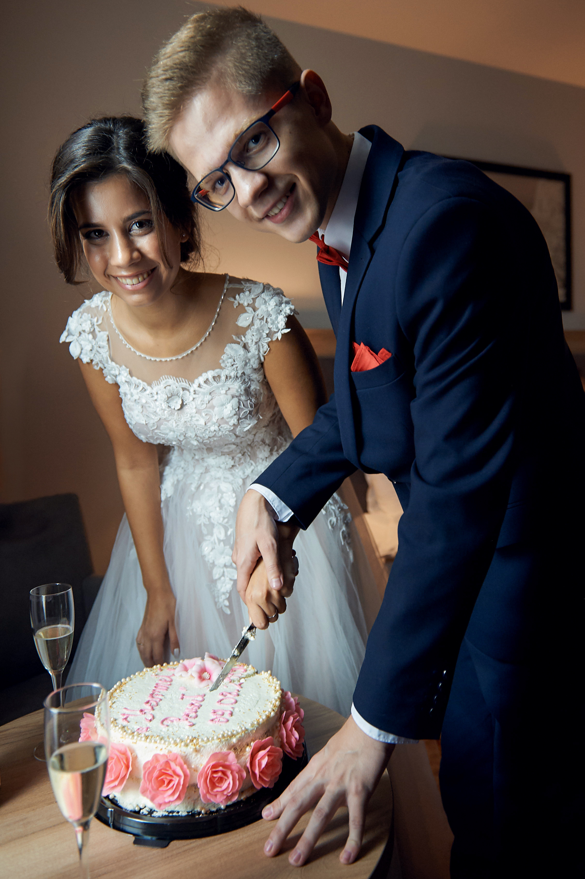 Carmel and Pavel wedding day. Calgary wedding photo and video. Photographer Andrii Bielikov