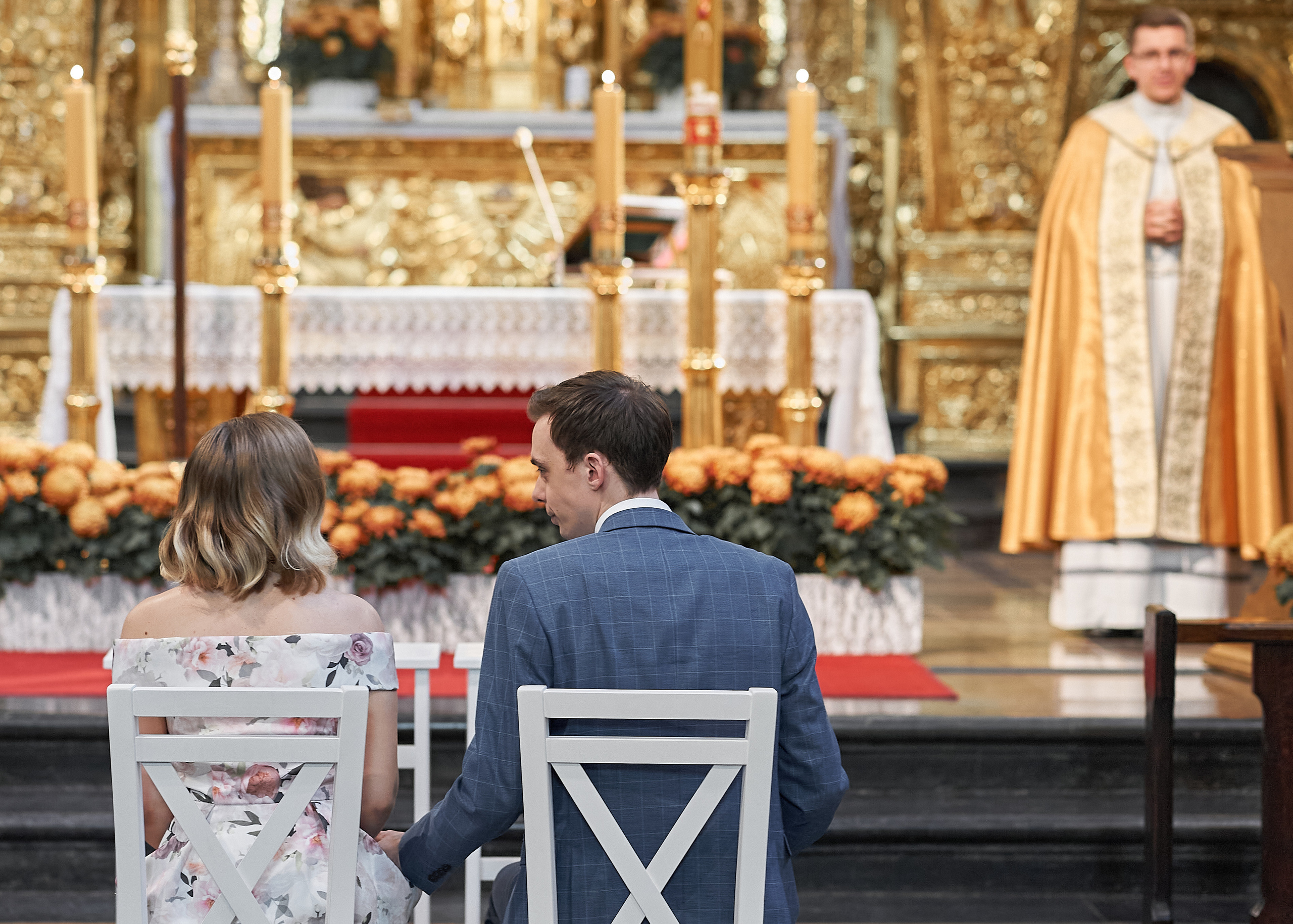 Wedding in the church. Calgary wedding photo and video. Photographer Andrii Bielikov