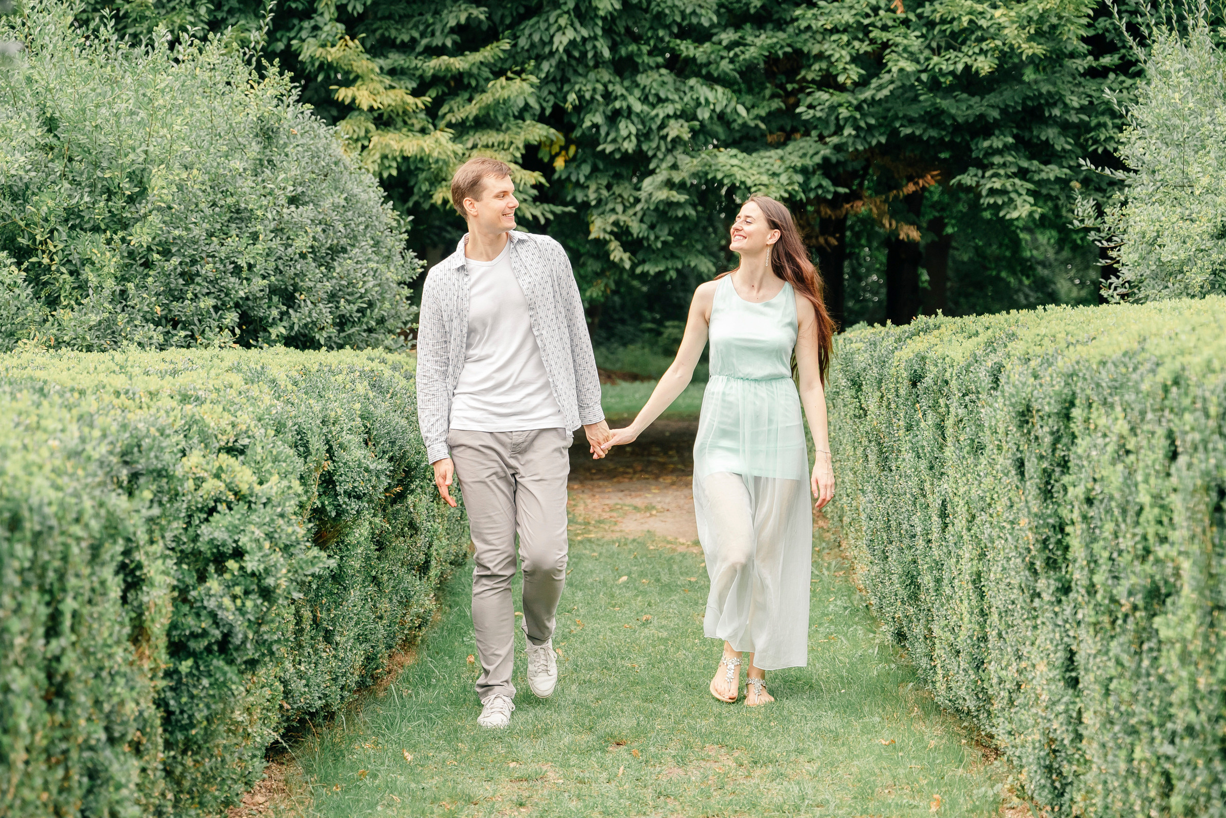 Engagement. Calgary wedding photo and video. Photographer Andrii Bielikov