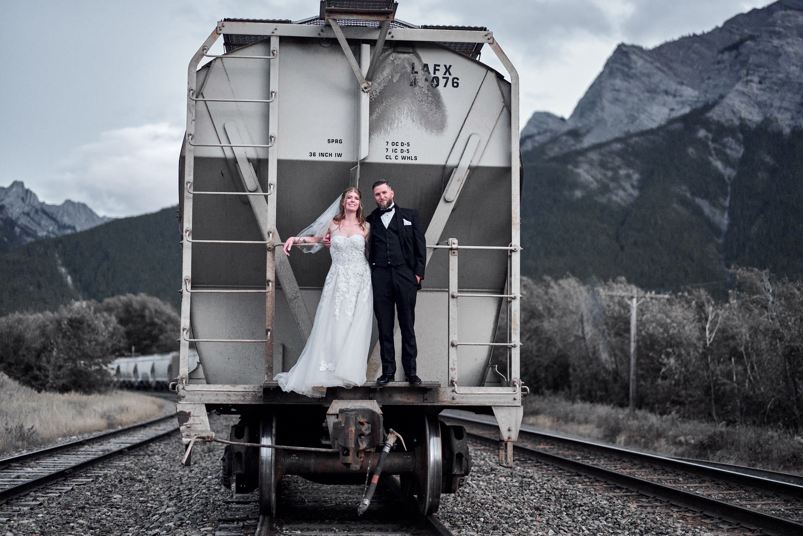 Benjamin&Courtney. Wedding in Kananaskis Park. Calgary wedding photo and video. Photographer Andrii Bielikov