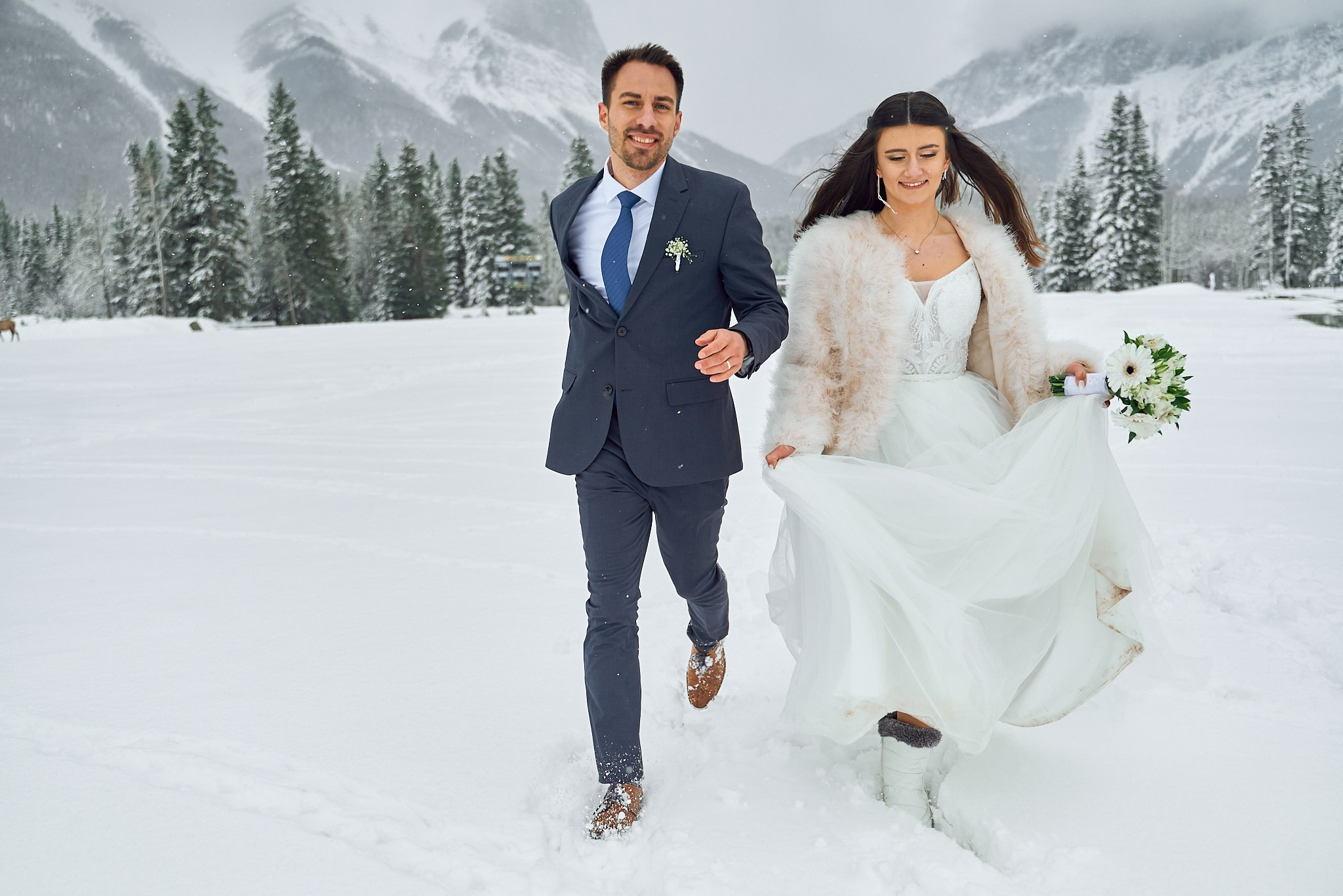 Lil sneak peek from Michael and Anna wedding. Calgary wedding photo and video. Photographer Andrii Bielikov