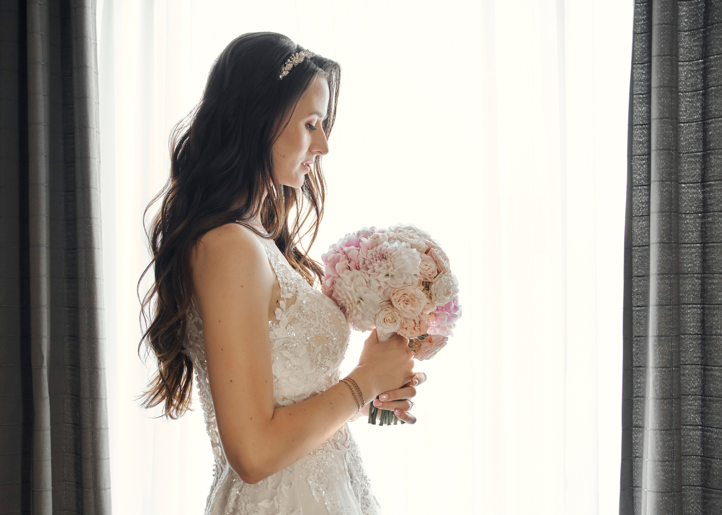 Wedding day. Calgary wedding photo and video. Photographer Andrii Bielikov