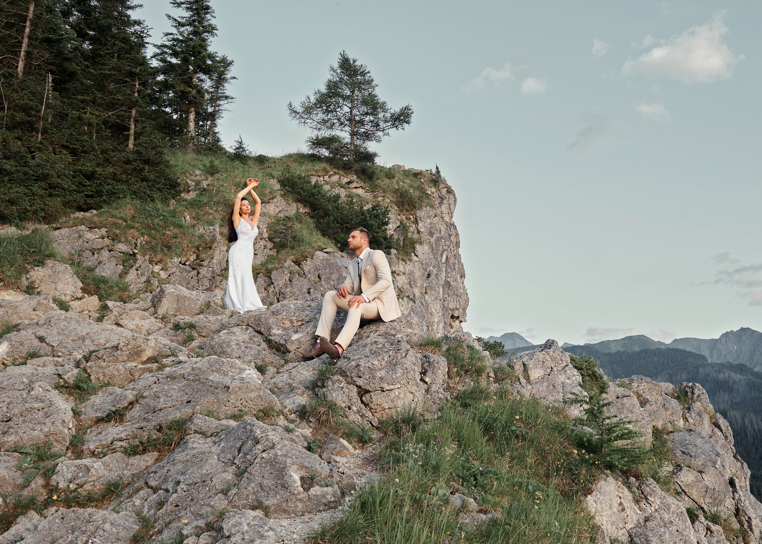 Weddings. Calgary wedding photo and video. Photographer Andrii Bielikov