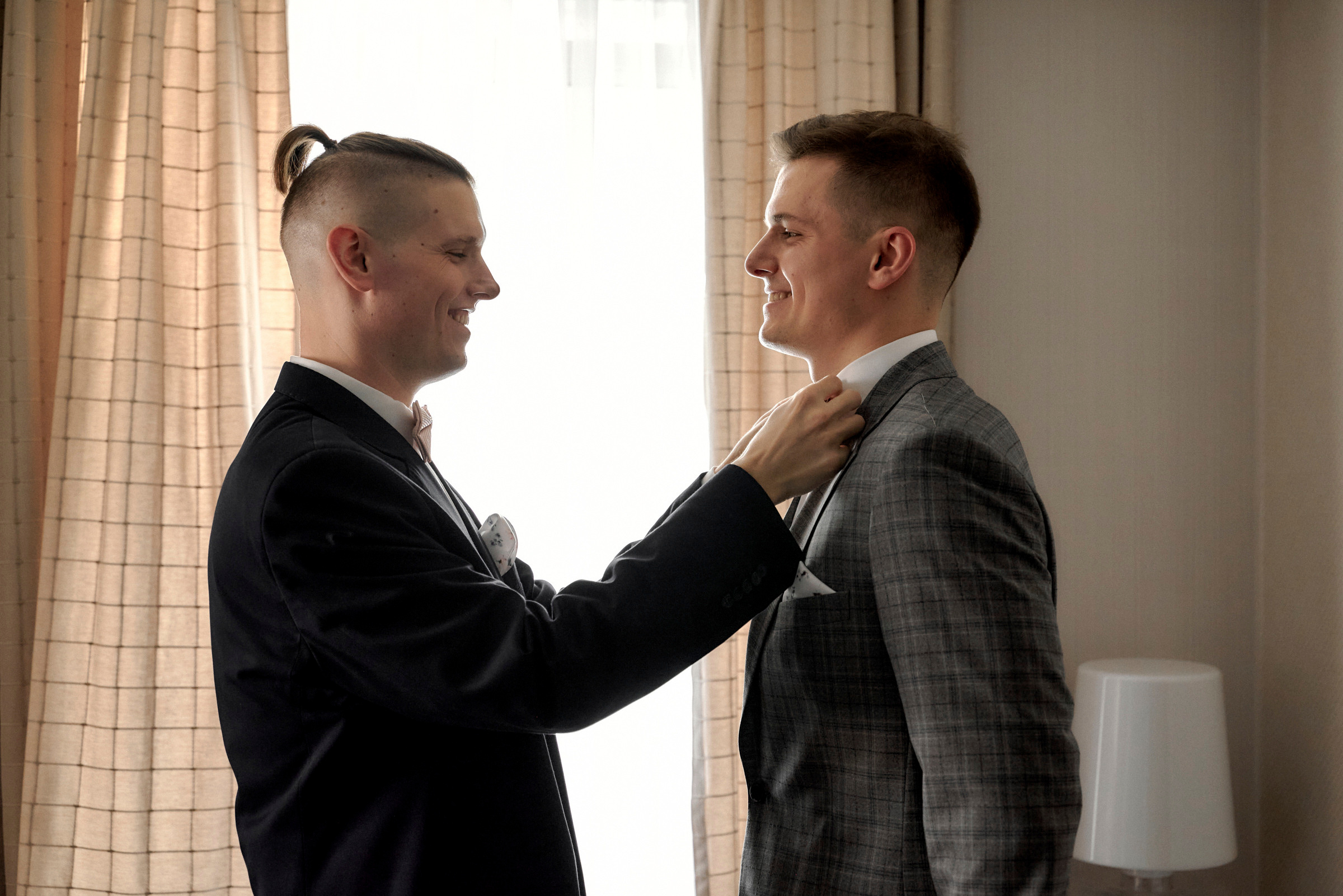 Wedding day. Calgary wedding photo and video. Photographer Andrii Bielikov