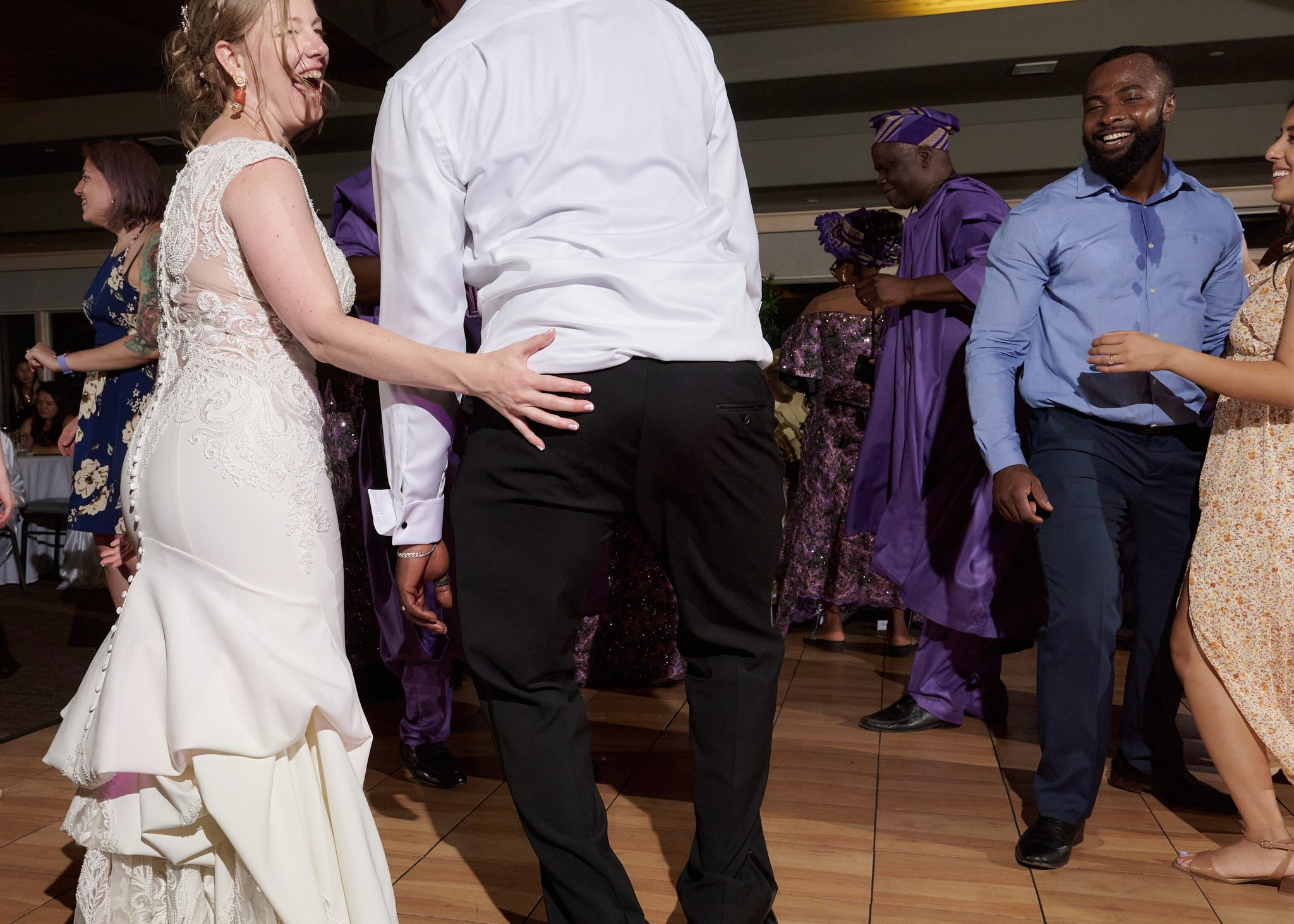 Femi & Jen. Calgary wedding photo and video. Photographer Andrii Bielikov