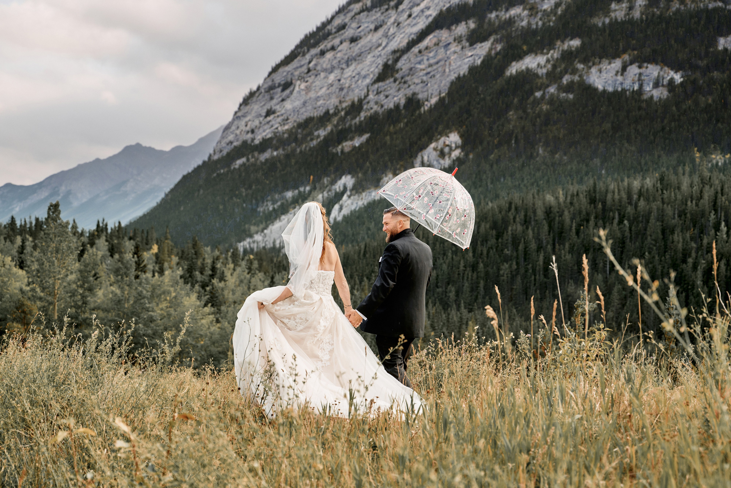 Benjamin&Courtney. Wedding in Kananaskis Park. Calgary wedding photo and video. Photographer Andrii Bielikov