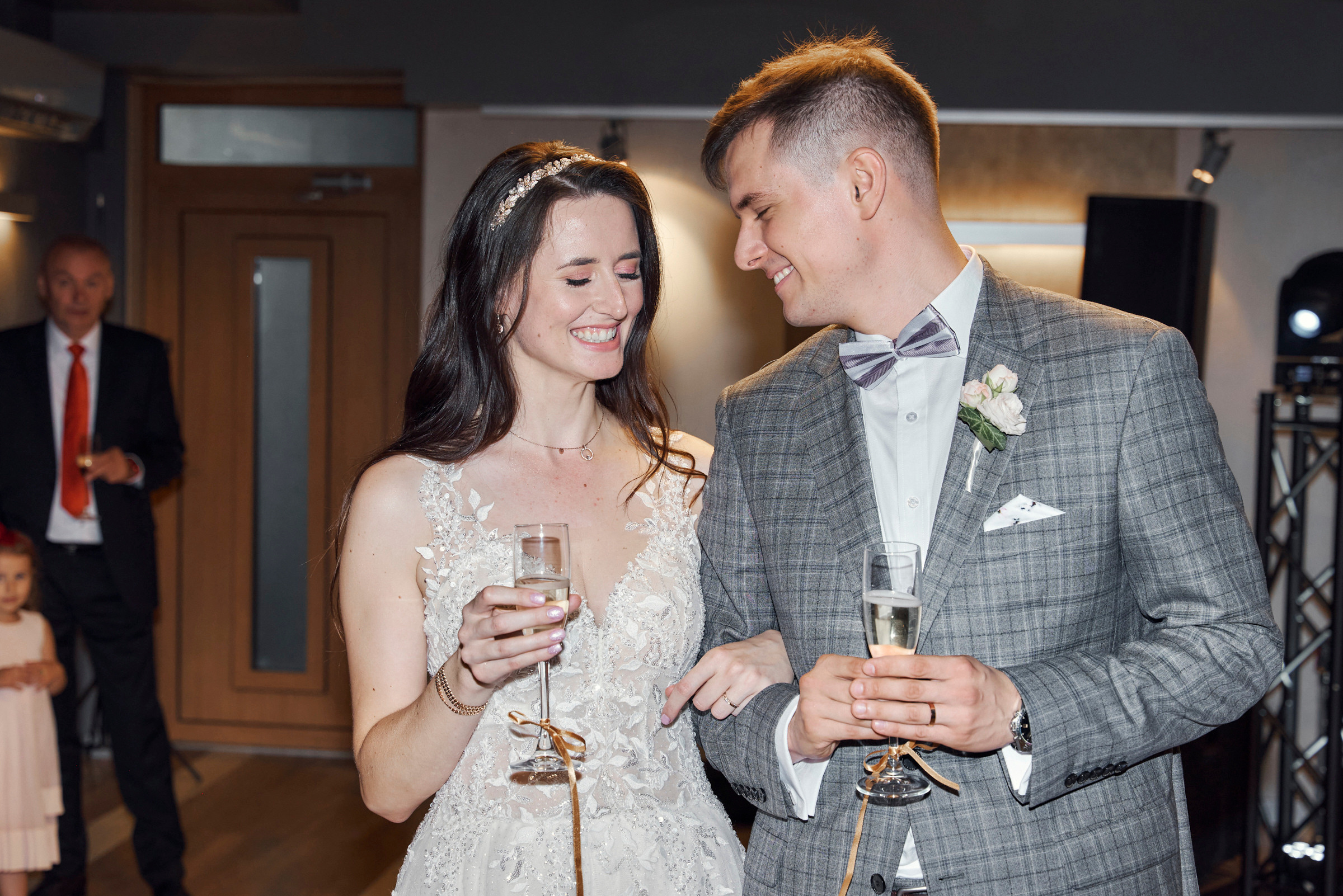 Wedding day. Calgary wedding photo and video. Photographer Andrii Bielikov