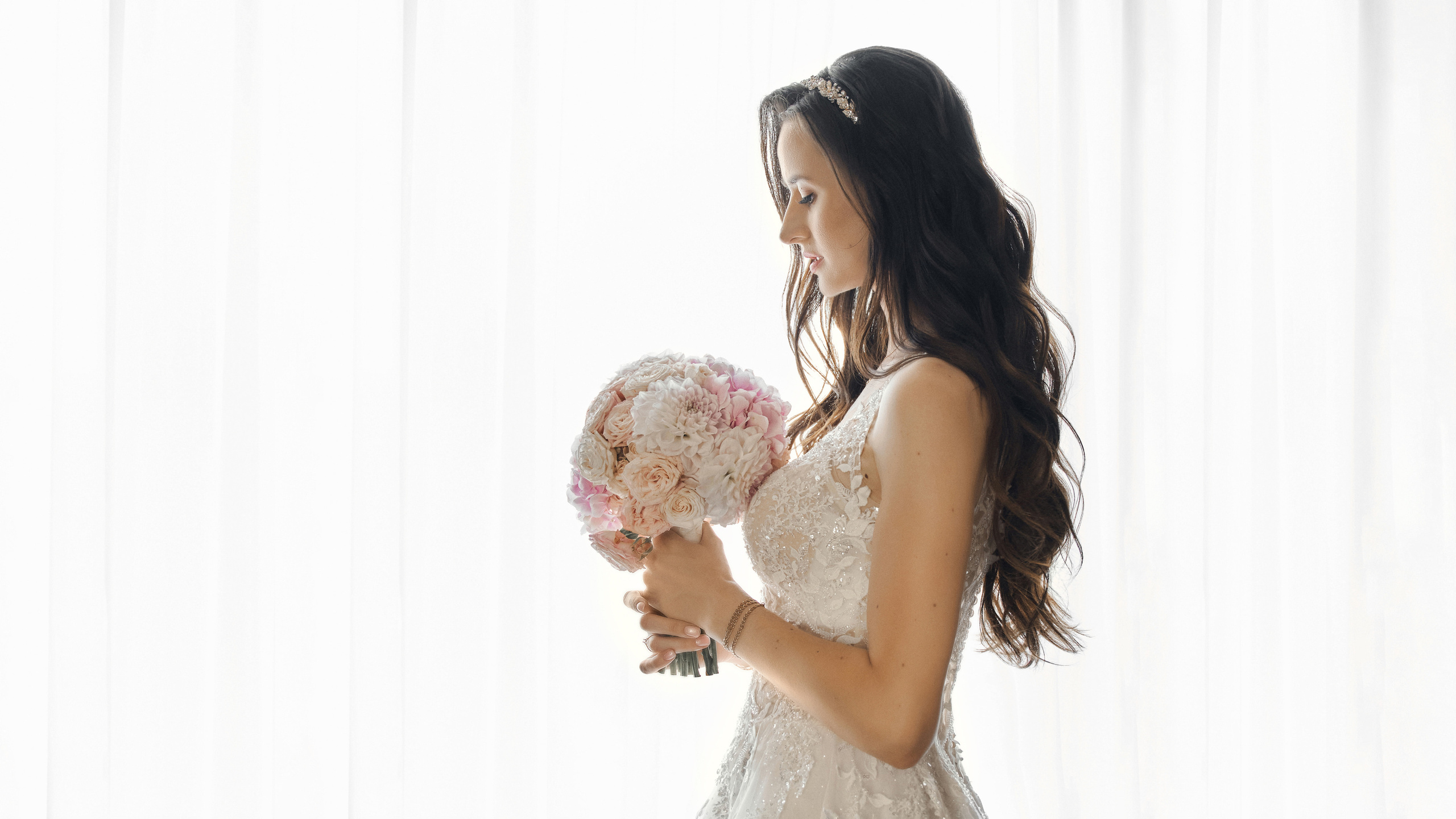 Weddings. Calgary wedding photo and video. Photographer Andrii Bielikov