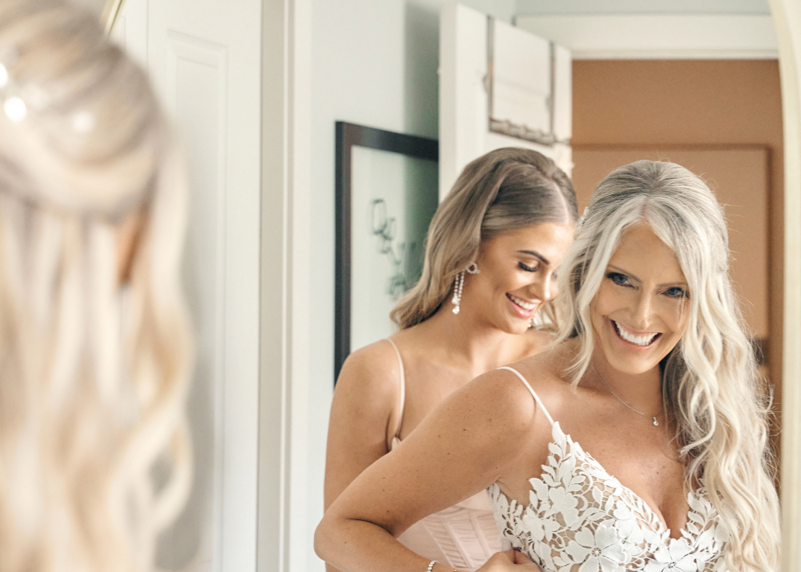 Wedding in Calgary Heritage park. Calgary wedding photo and video. Photographer Andrii Bielikov