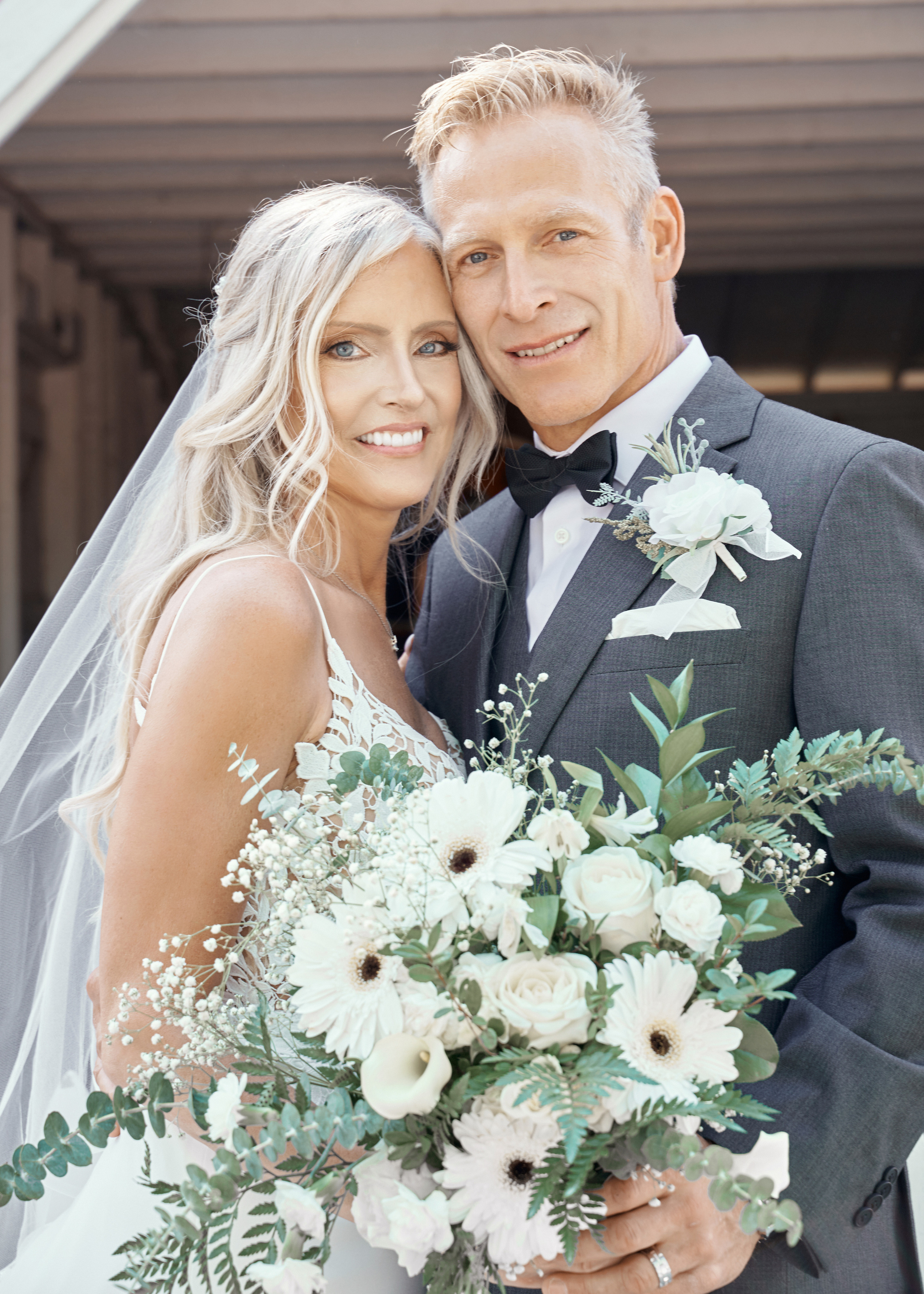 Wedding in Calgary Heritage park. Calgary wedding photo and video. Photographer Andrii Bielikov