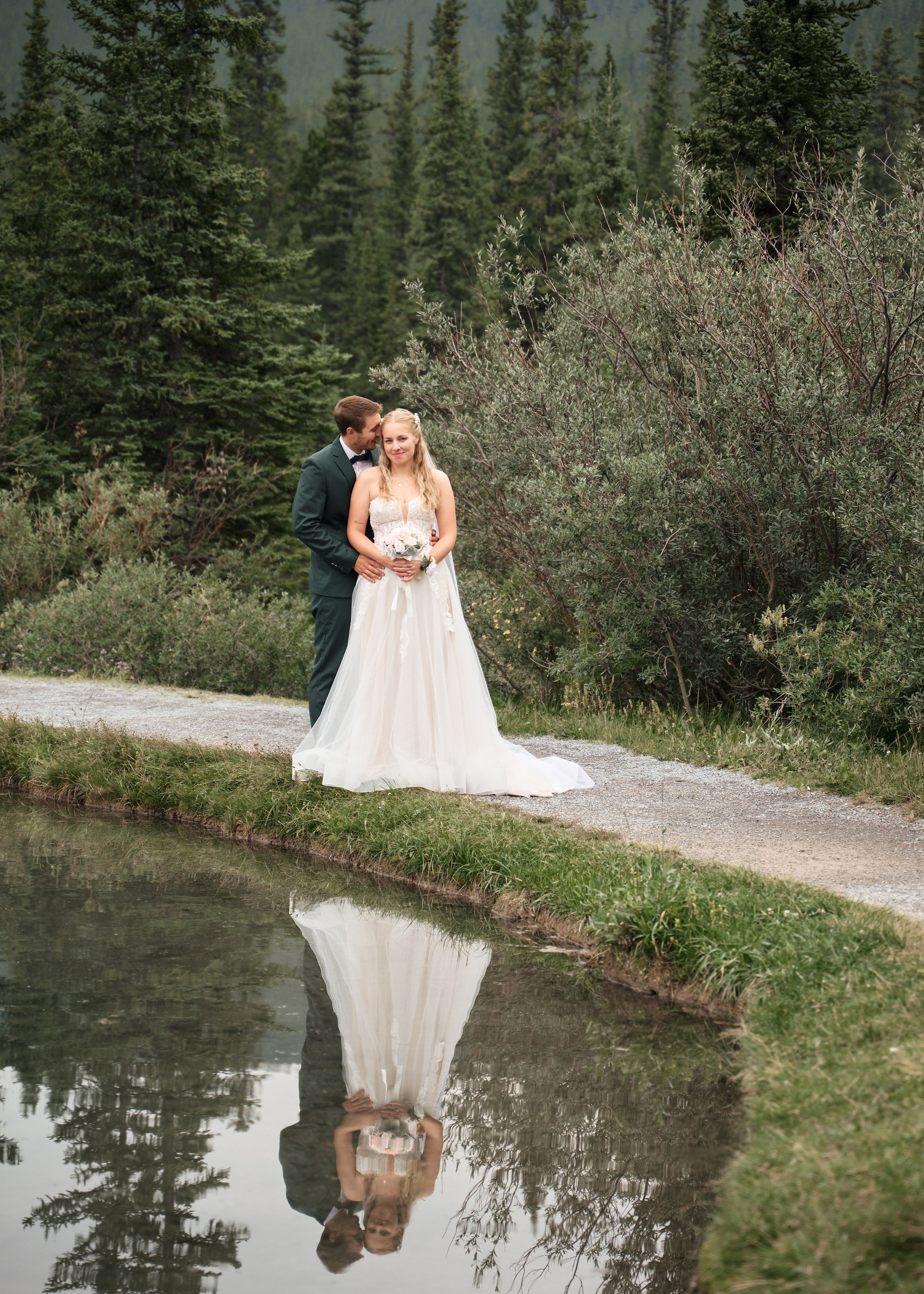 Natalie&Mat. A small, intimate wedding at Forgetmenot Lake, Kananaskis Park. Calgary wedding photo and video. Photographer Andrii Bielikov