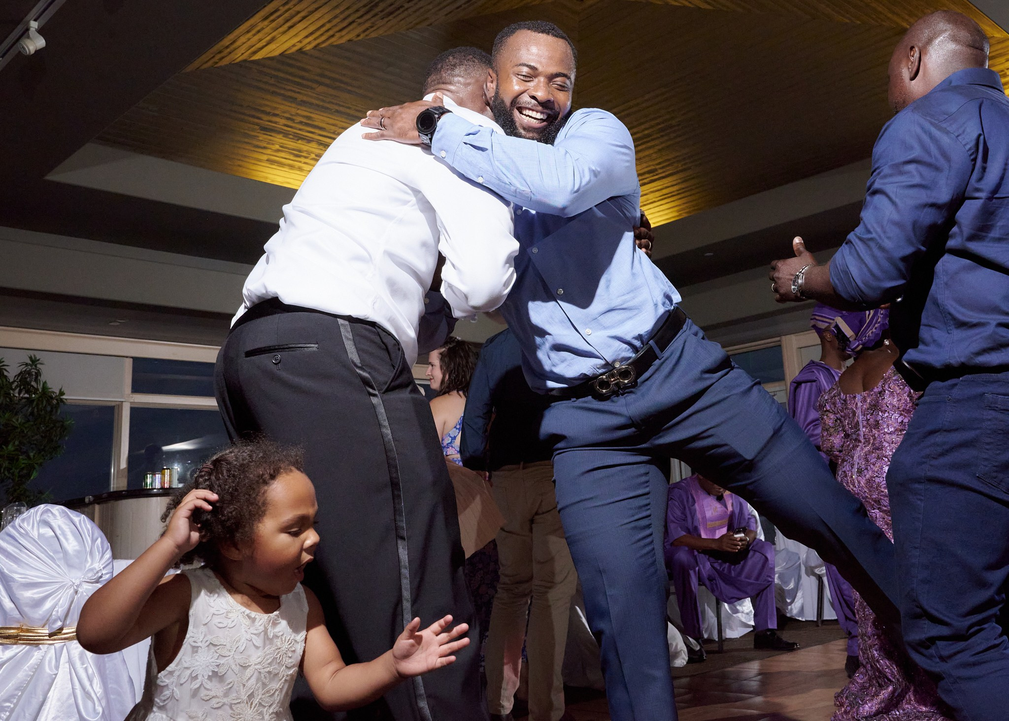 Femi & Jen. Calgary wedding photo and video. Photographer Andrii Bielikov