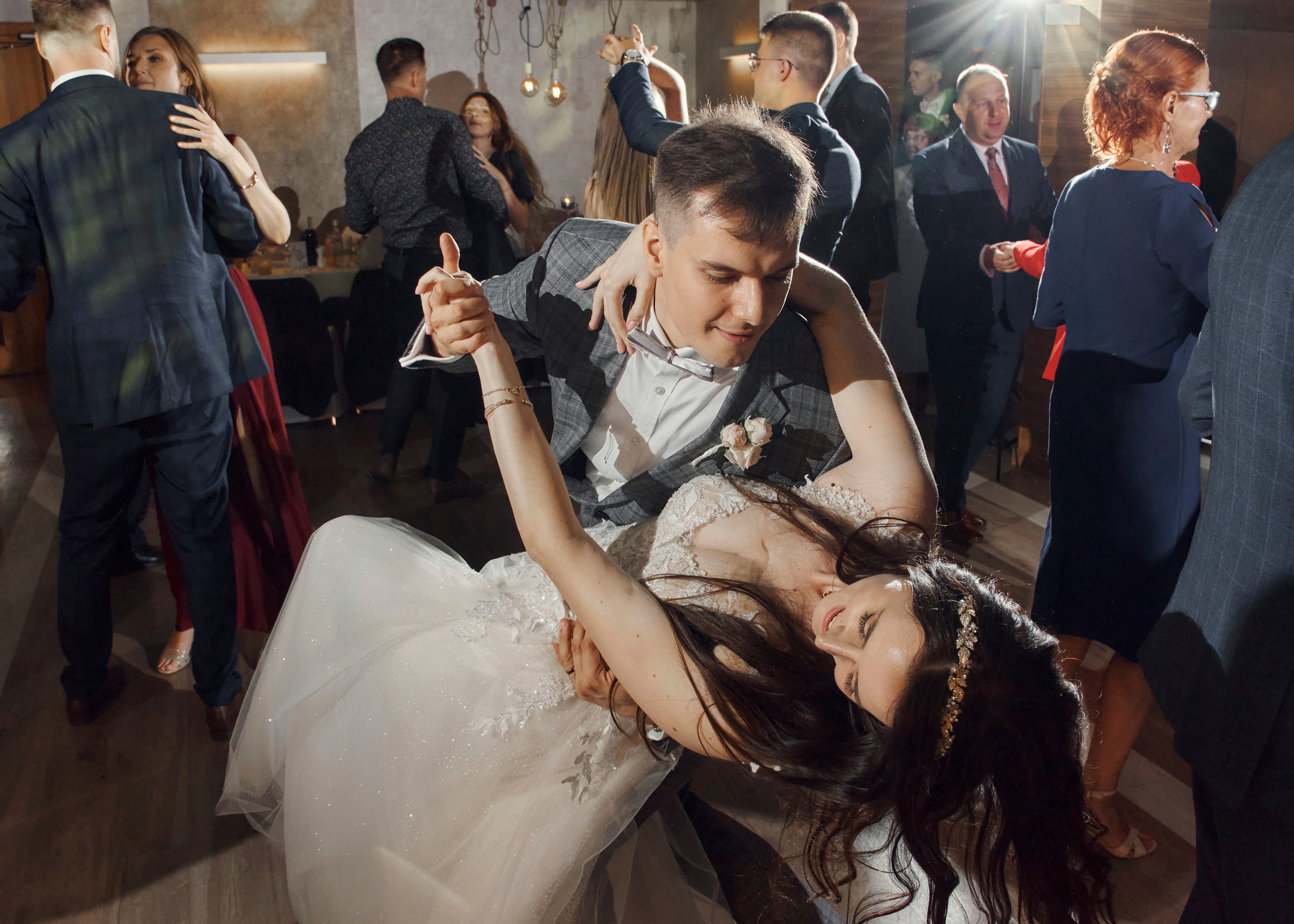 Wedding day. Calgary wedding photo and video. Photographer Andrii Bielikov