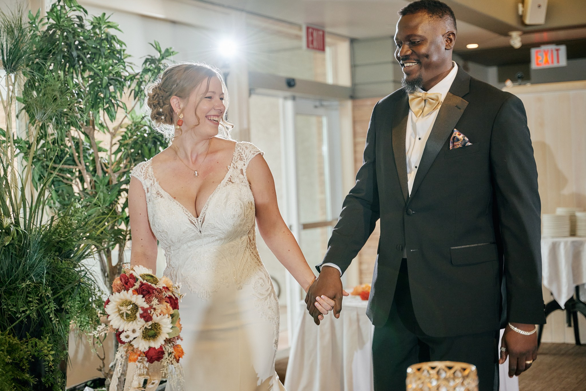Femi & Jen. Calgary wedding photo and video. Photographer Andrii Bielikov