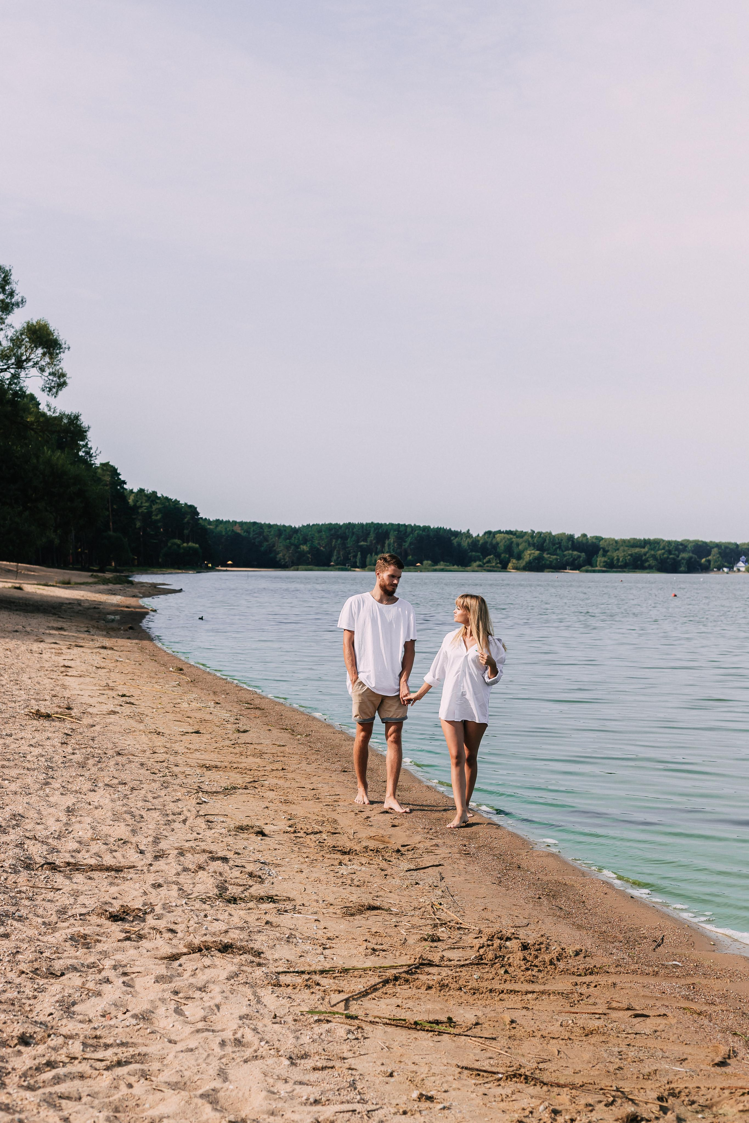 Love story at the Minsk Sea Katya and Pasha. Wedding and family photographer