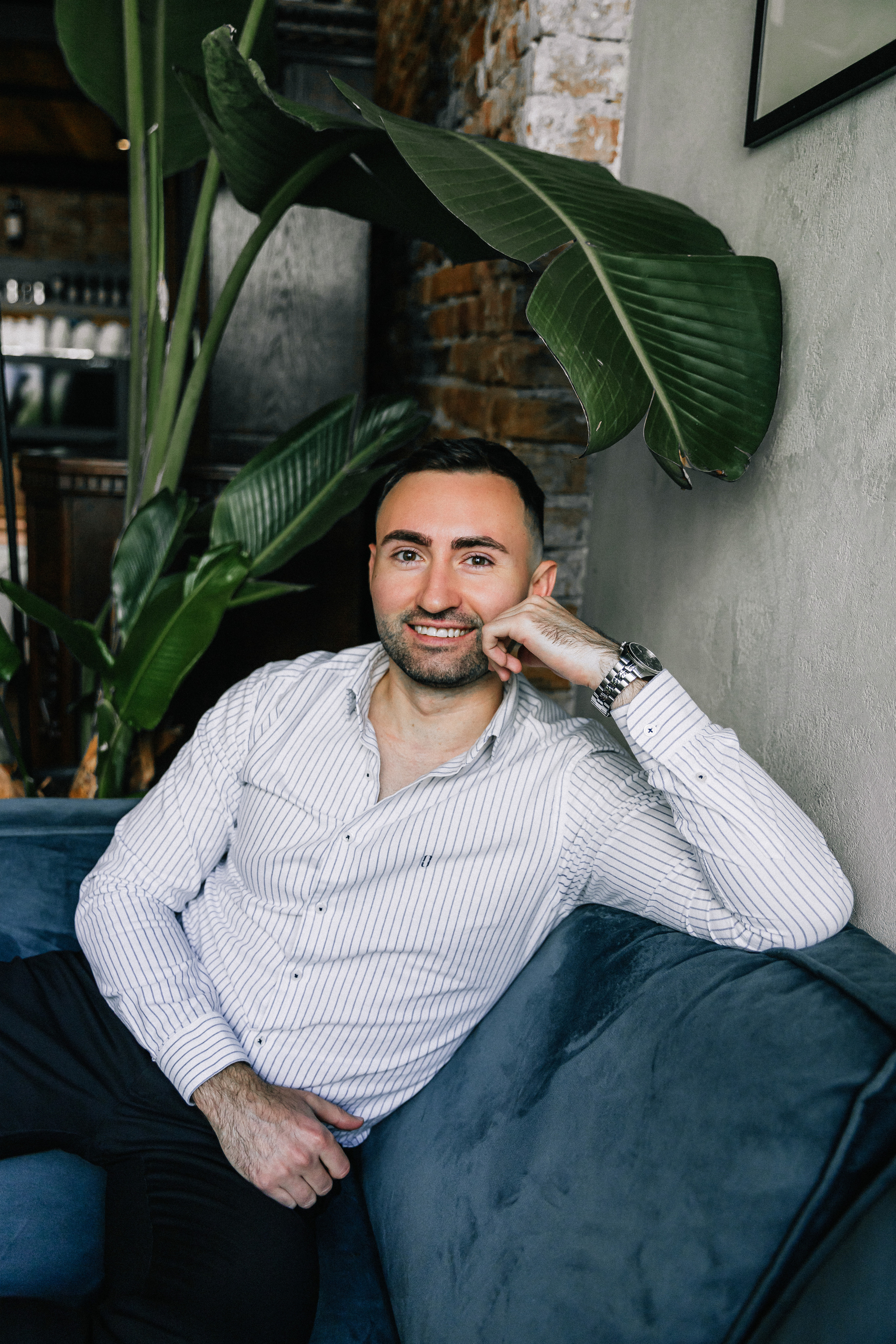 Aleks. Wedding and family photographer