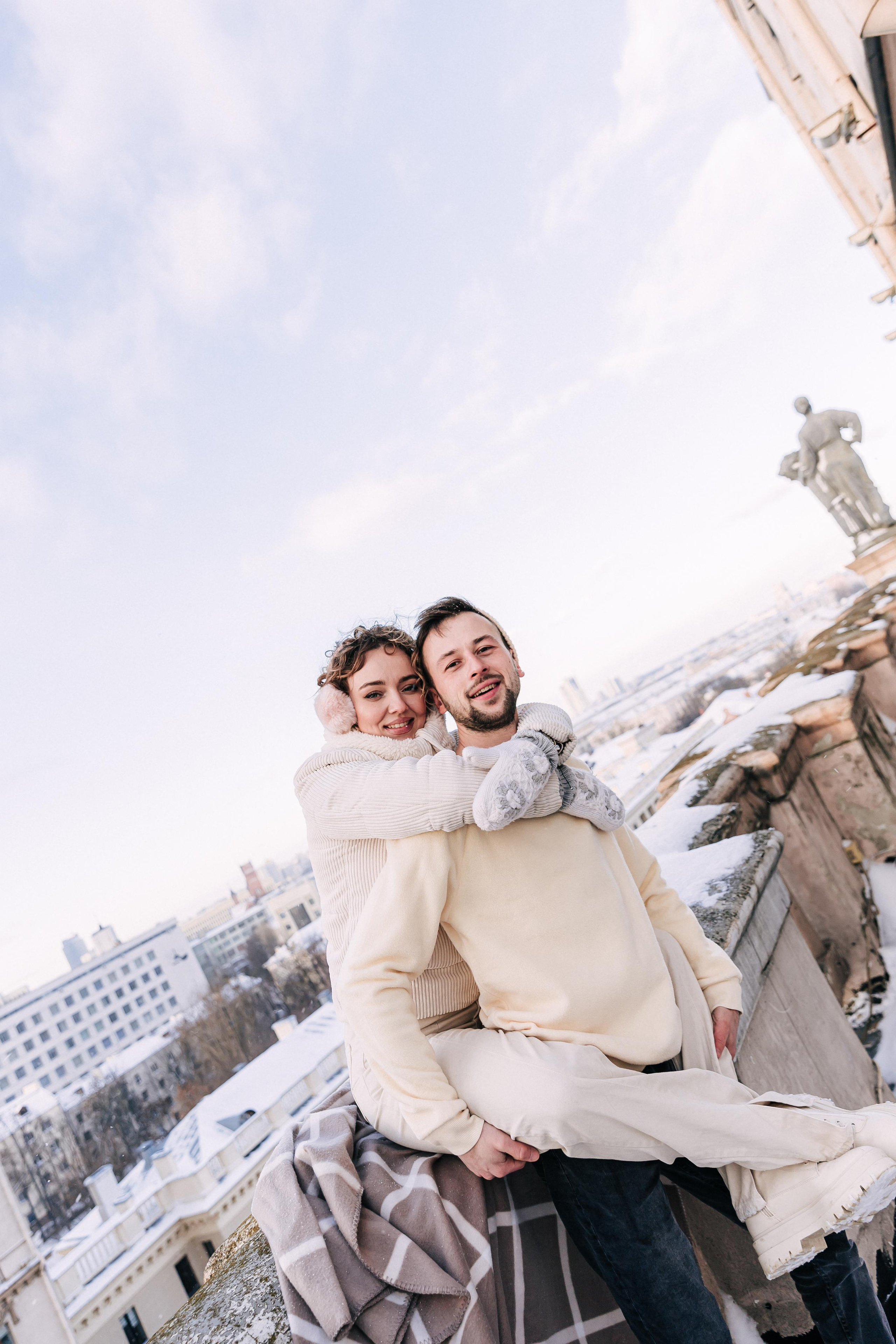 A winter fairy tale in the city center. Wedding and family photographer