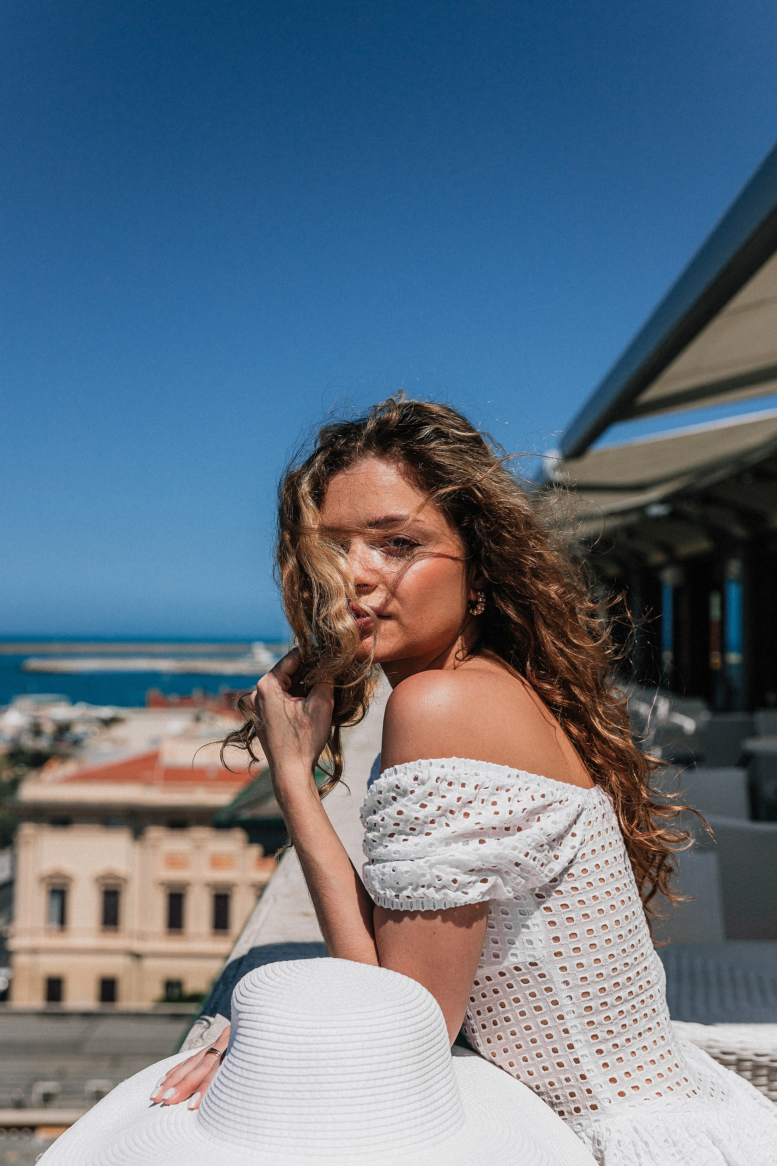 Vera. Wedding and family photographer