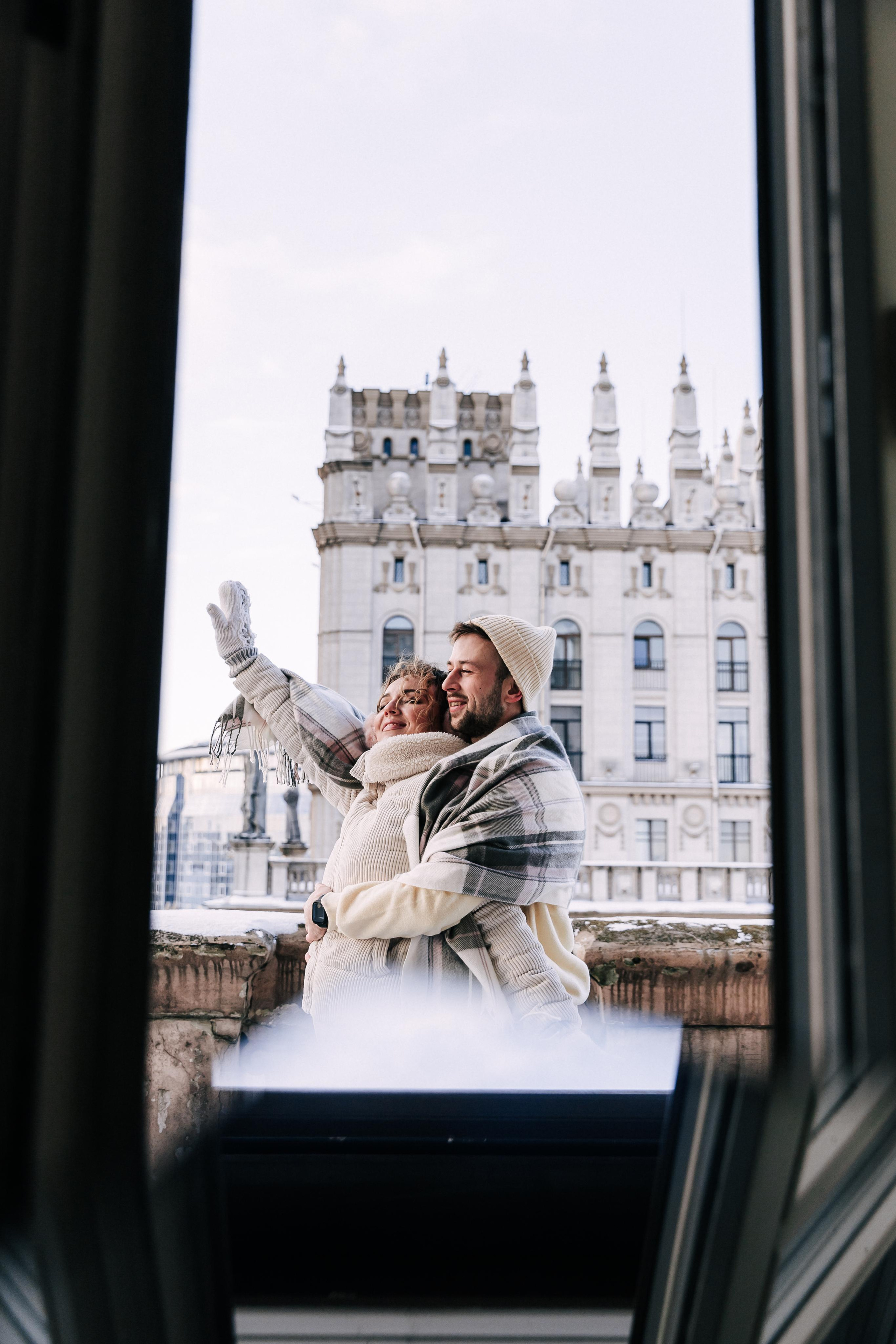 A winter fairy tale in the city center. Wedding and family photographer