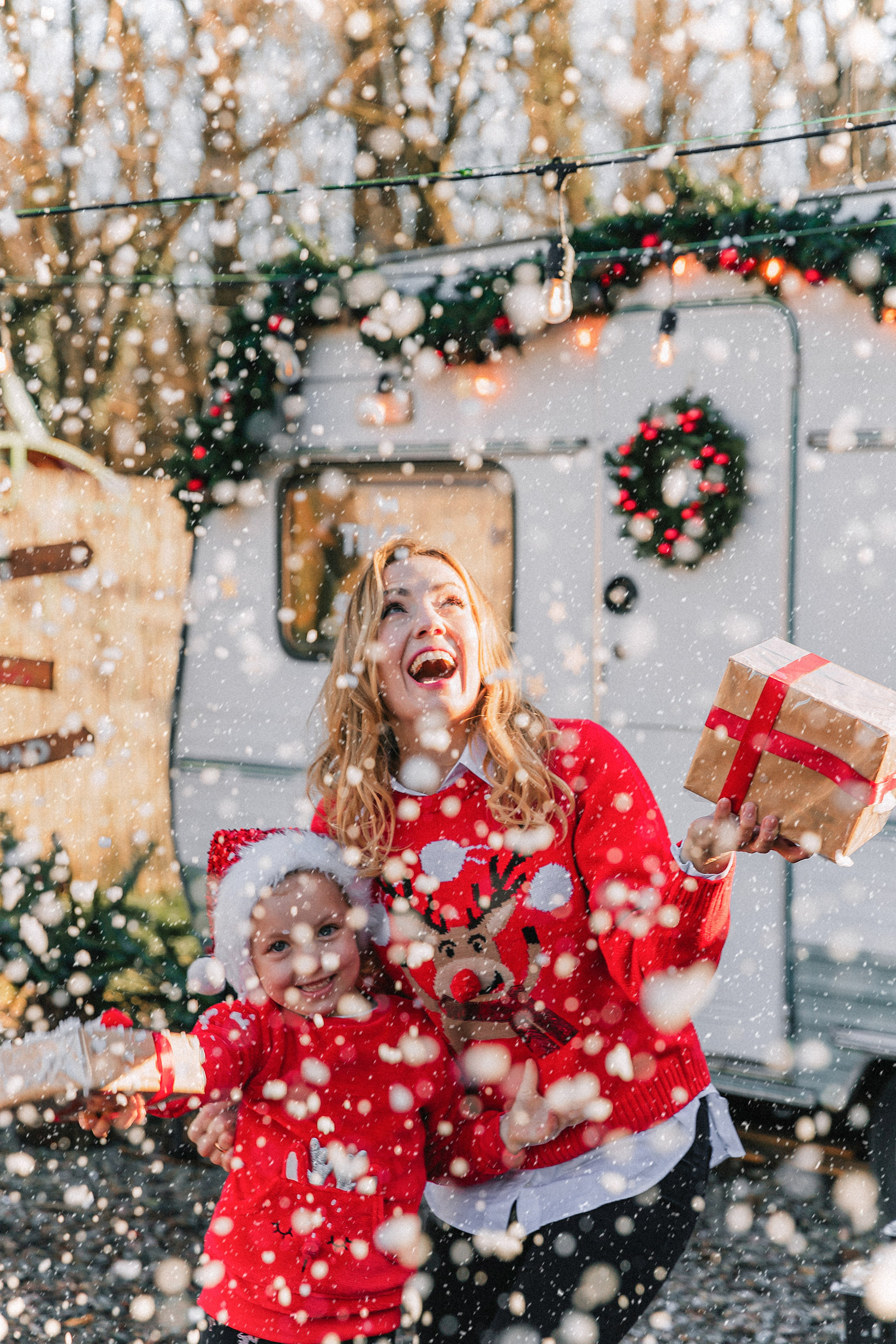 Dasha, Alina. Wedding and family photographer
