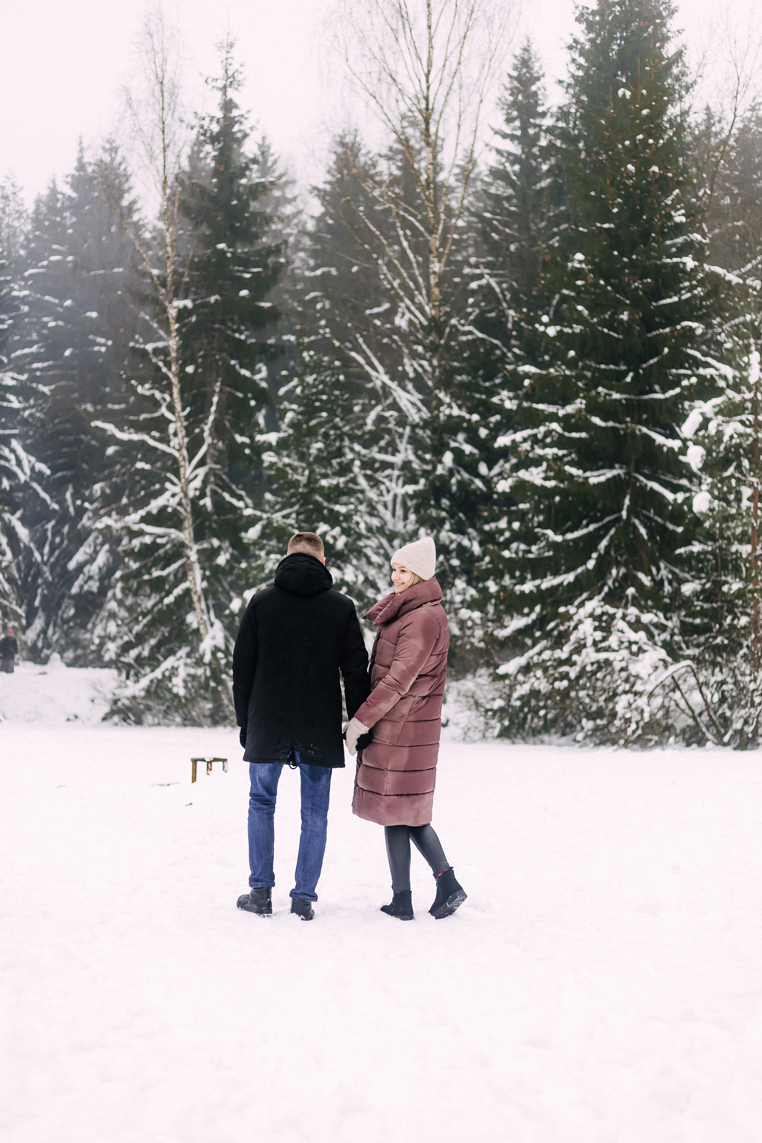 The forest story of Veronica and Sasha. Wedding and family photographer