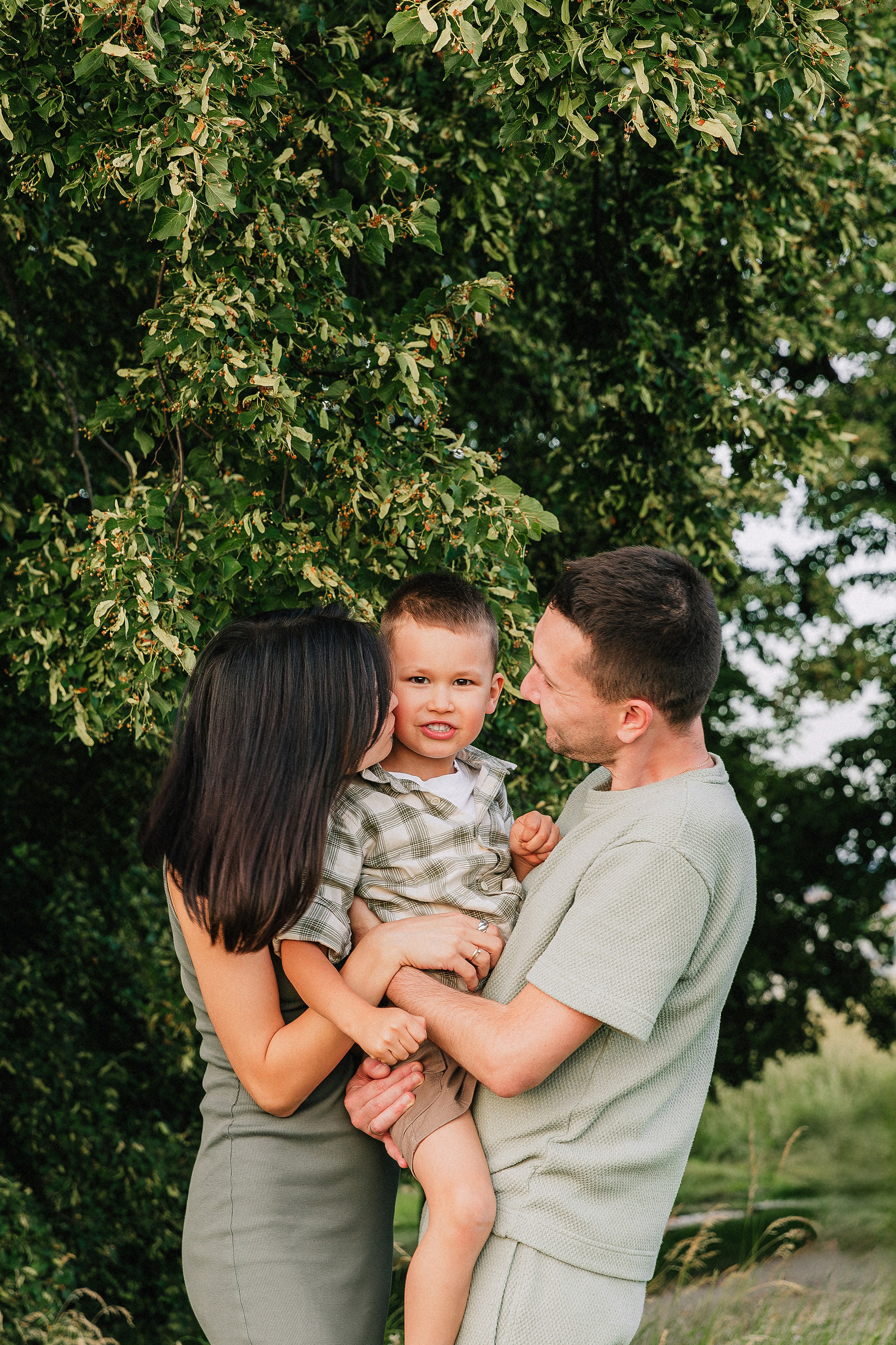 VIKA, ALMAZ, ELDAR. Wedding and family photographer