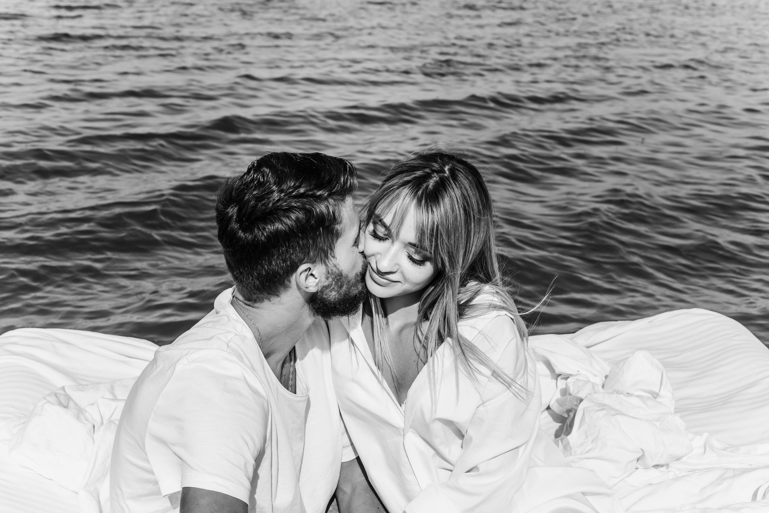 Love story at the Minsk Sea Katya and Pasha. Wedding and family photographer