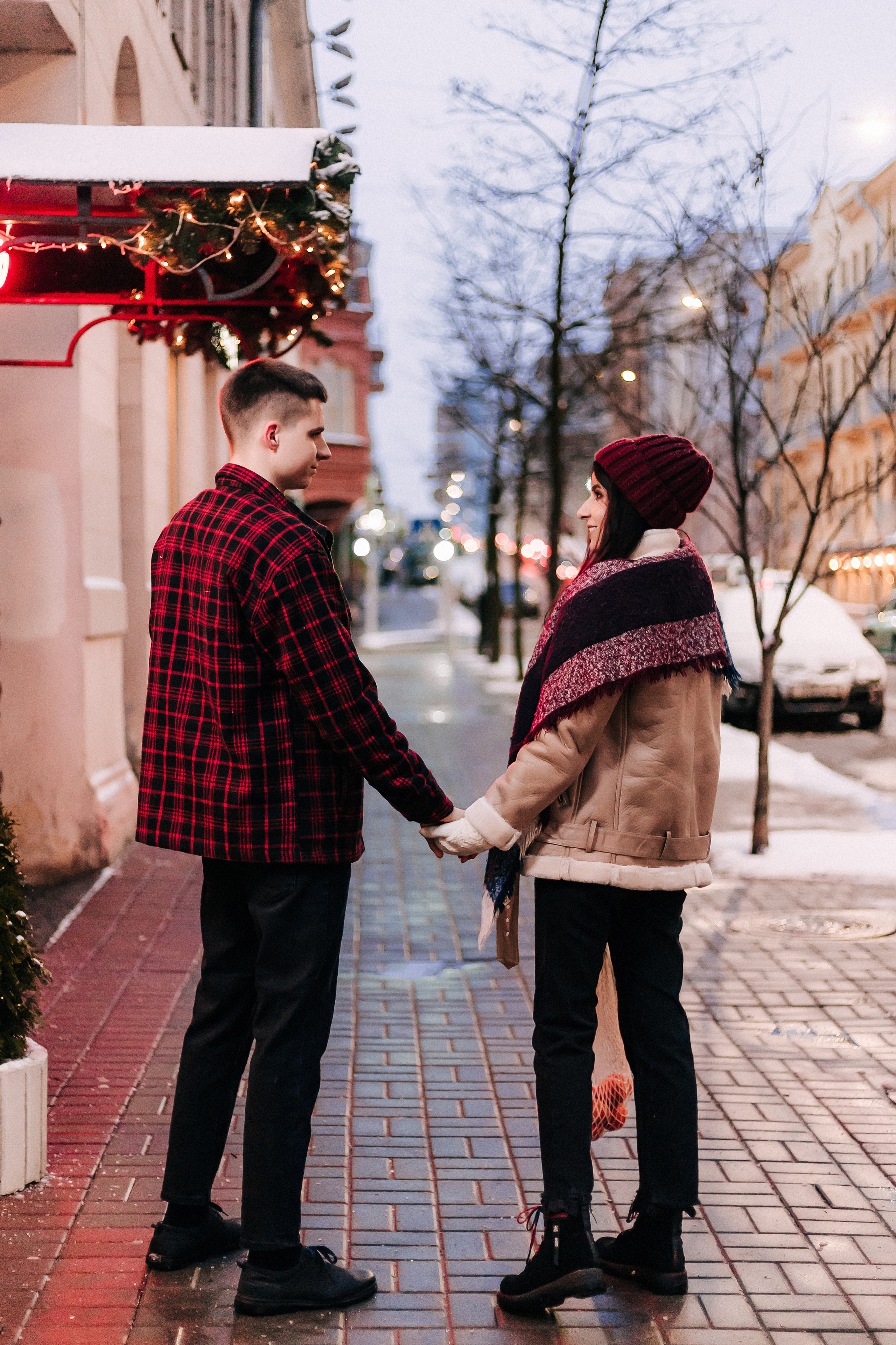 Evening walk with Vlad and Kristina. Wedding and family photographer