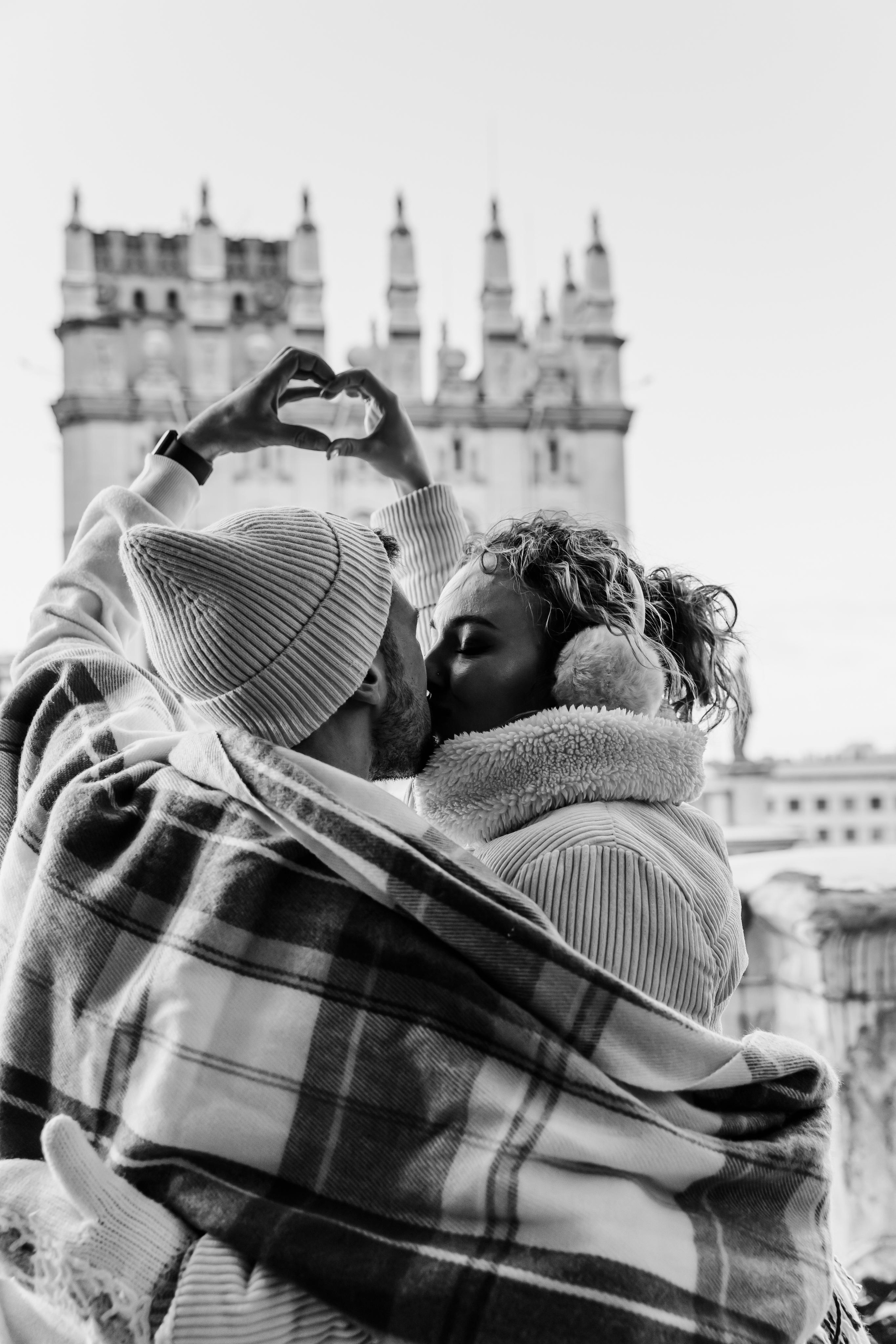 A winter fairy tale in the city center. Wedding and family photographer