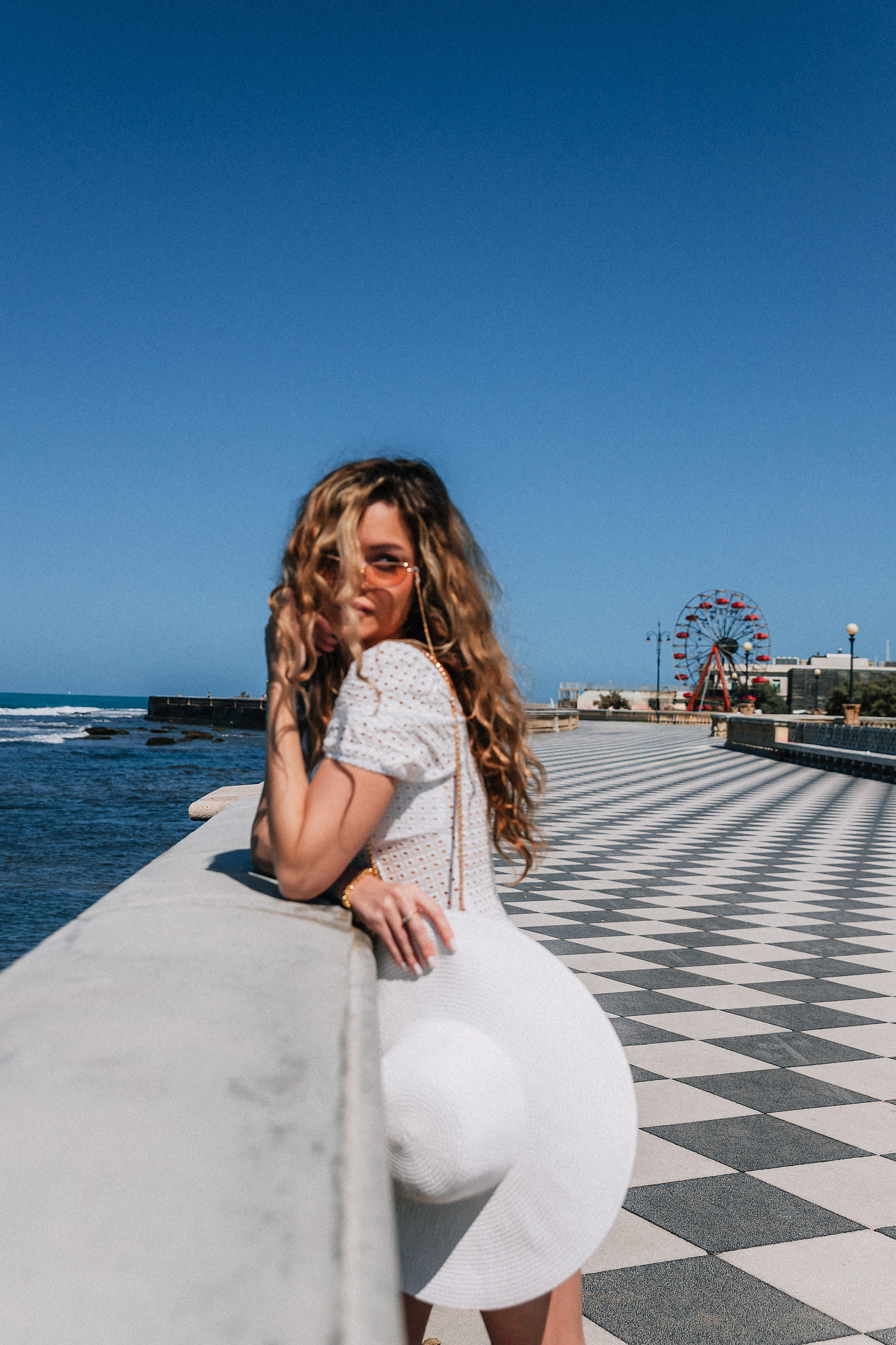 Vera. Wedding and family photographer