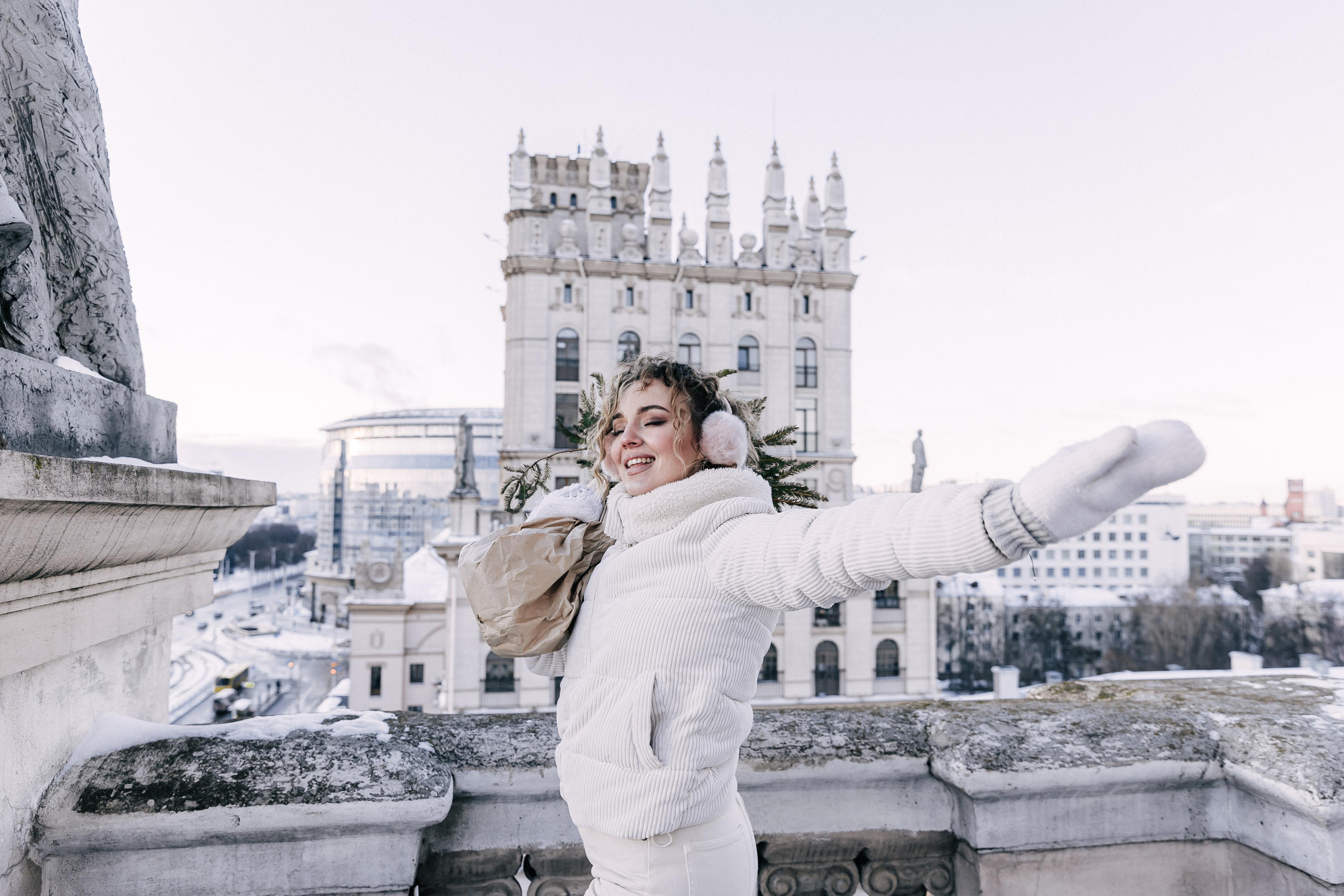 A winter fairy tale in the city center. Wedding and family photographer