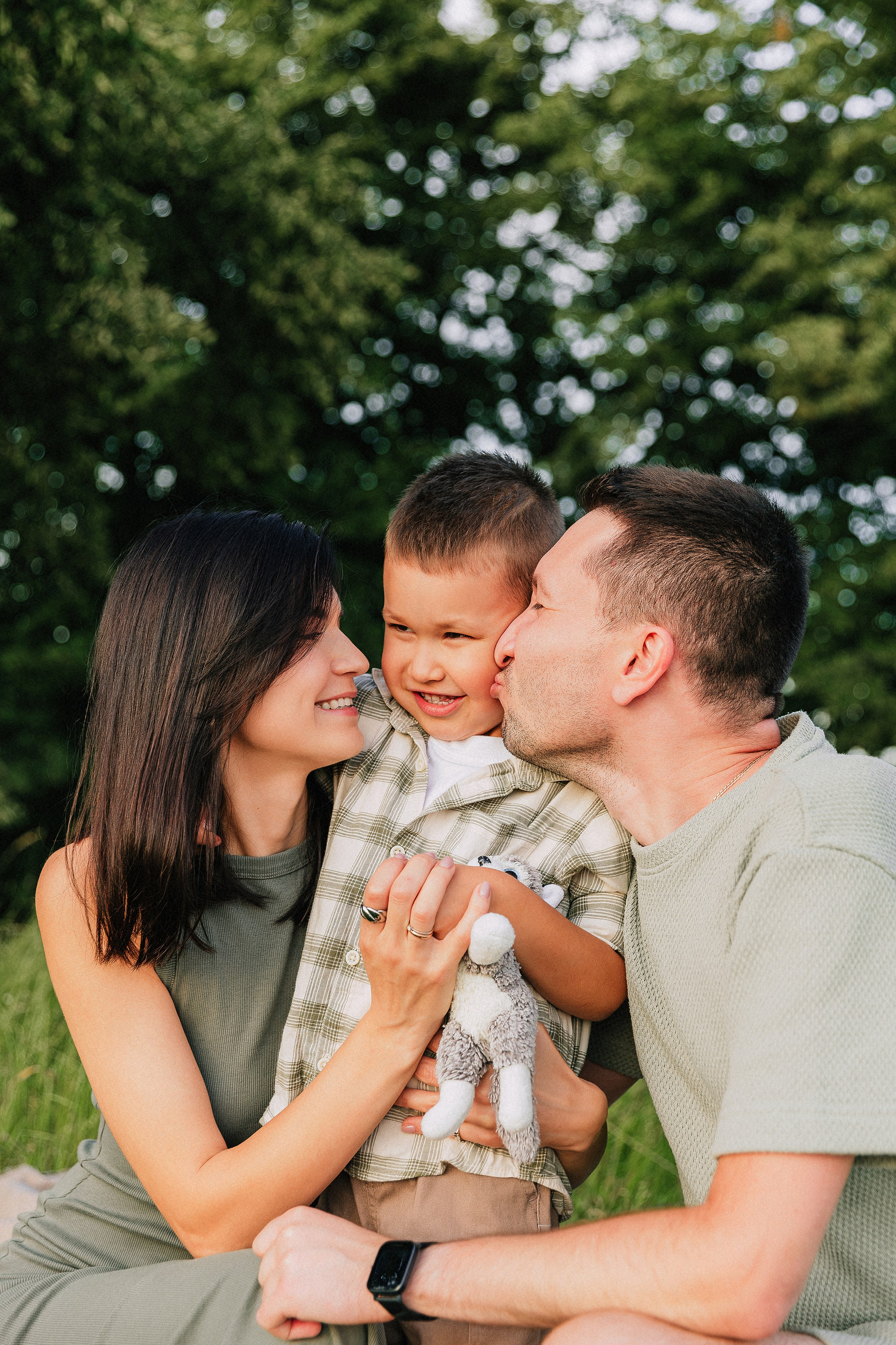 VIKA, ALMAZ, ELDAR. Wedding and family photographer