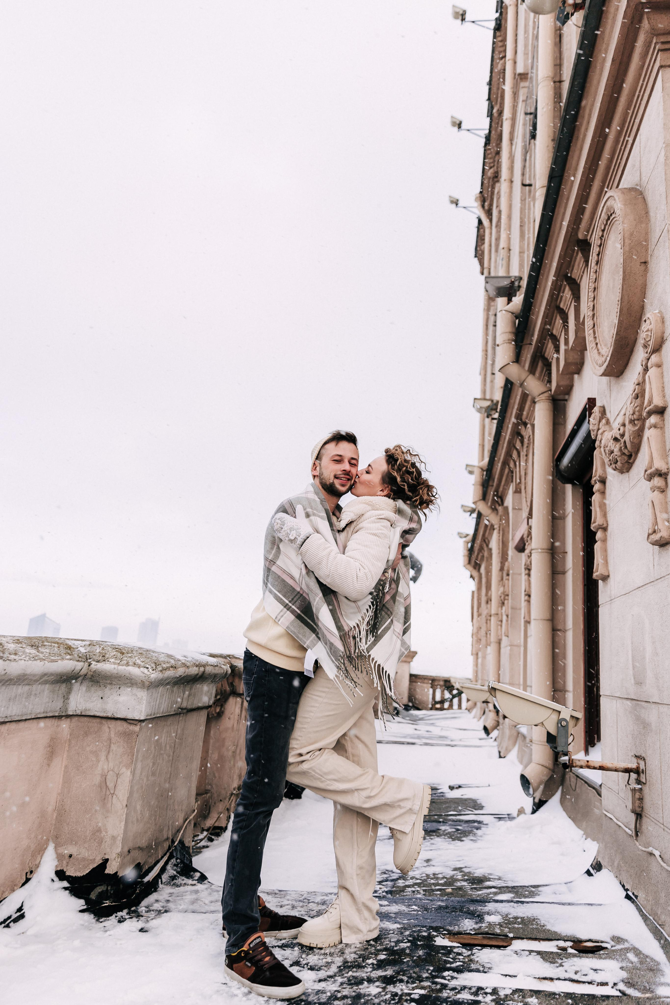 A winter fairy tale in the city center. Wedding and family photographer