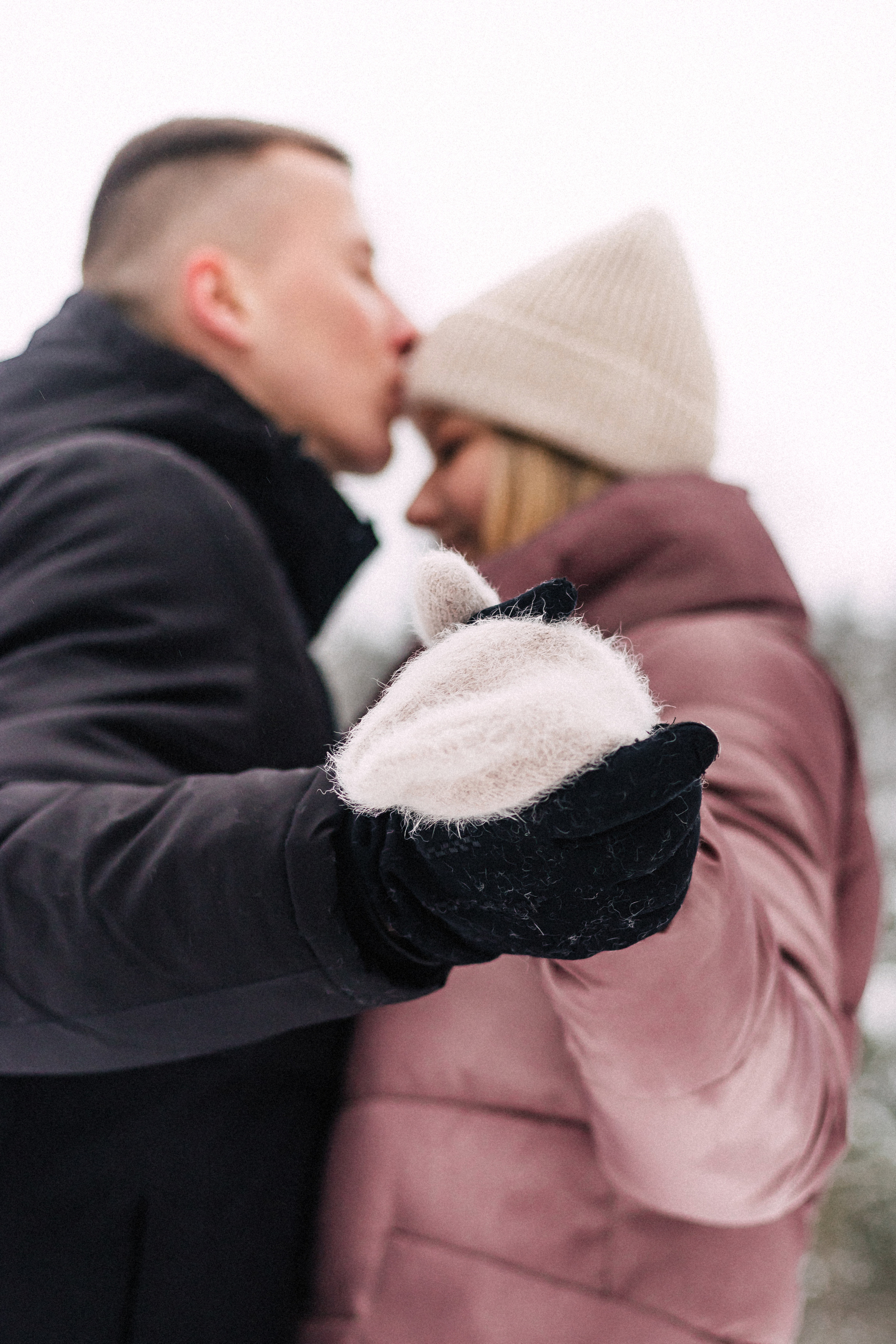 The forest story of Veronica and Sasha. Wedding and family photographer