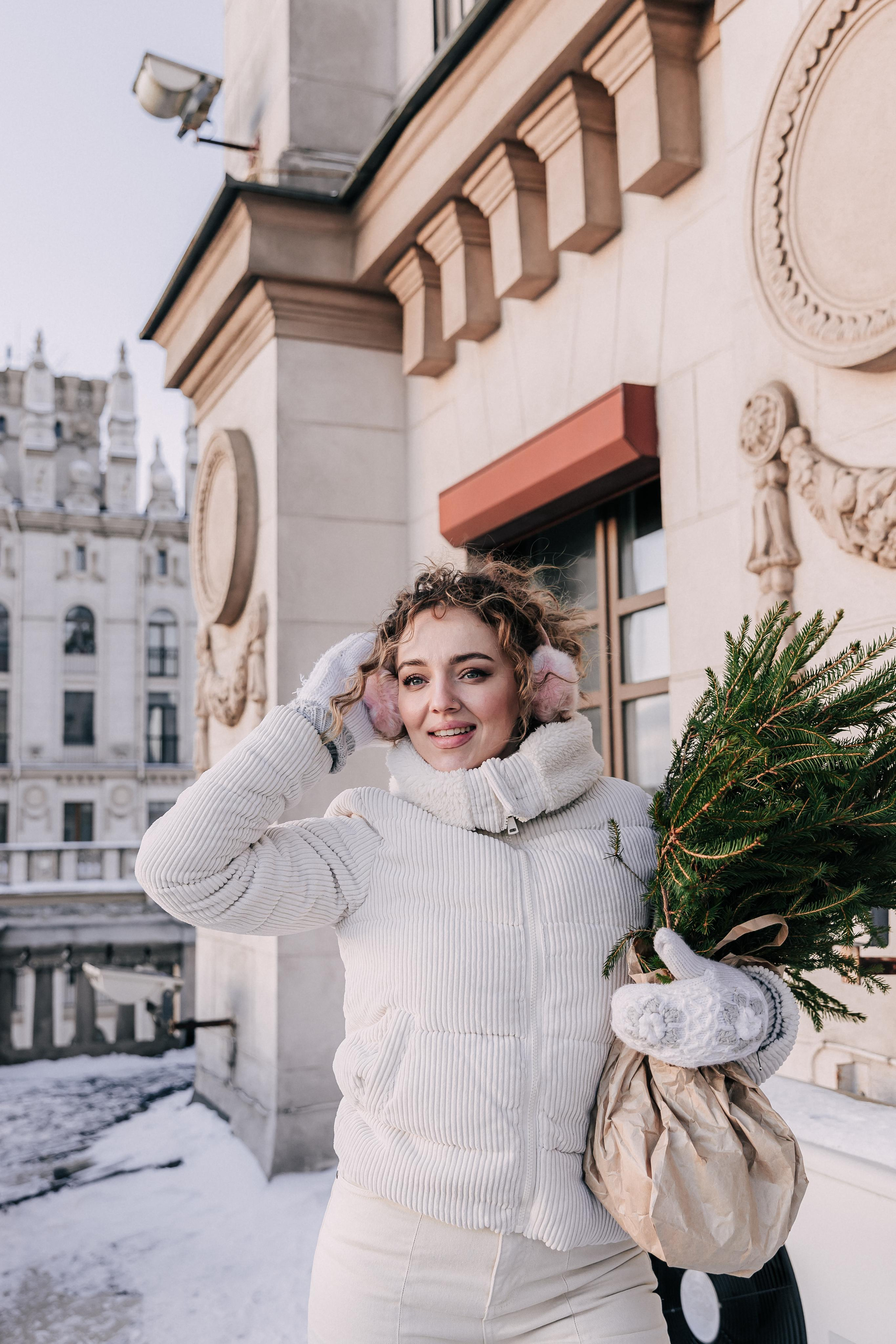 A winter fairy tale in the city center. Wedding and family photographer
