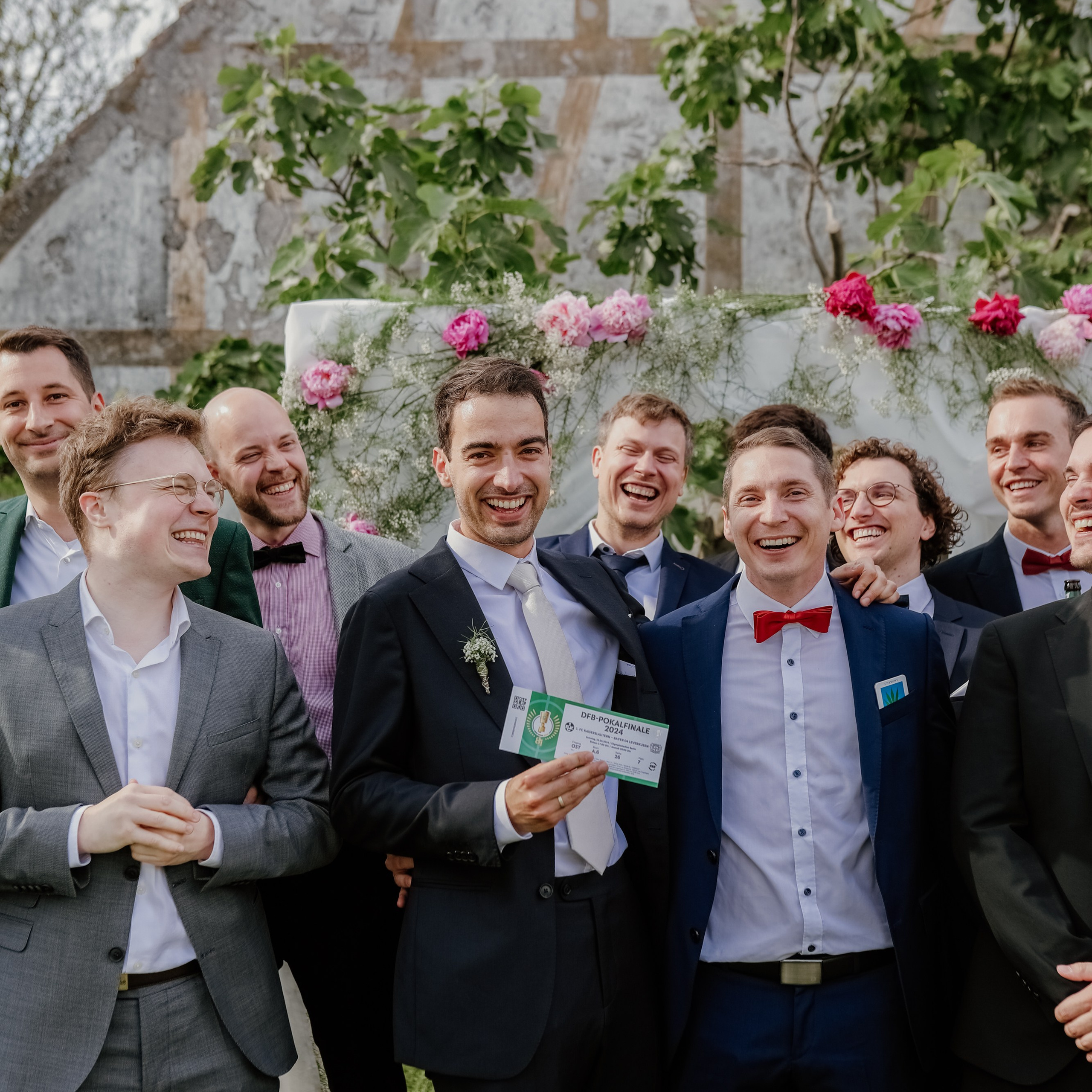 HOCHZEIT IN WEINHAUS MOTZENBÄCKER. Hochzeitsfotograf und Familienfotograf in Neustadt an der Weinstraße, Haßloch, Ludwigshafen, Speyer und Landau - Ekaterina Seoud