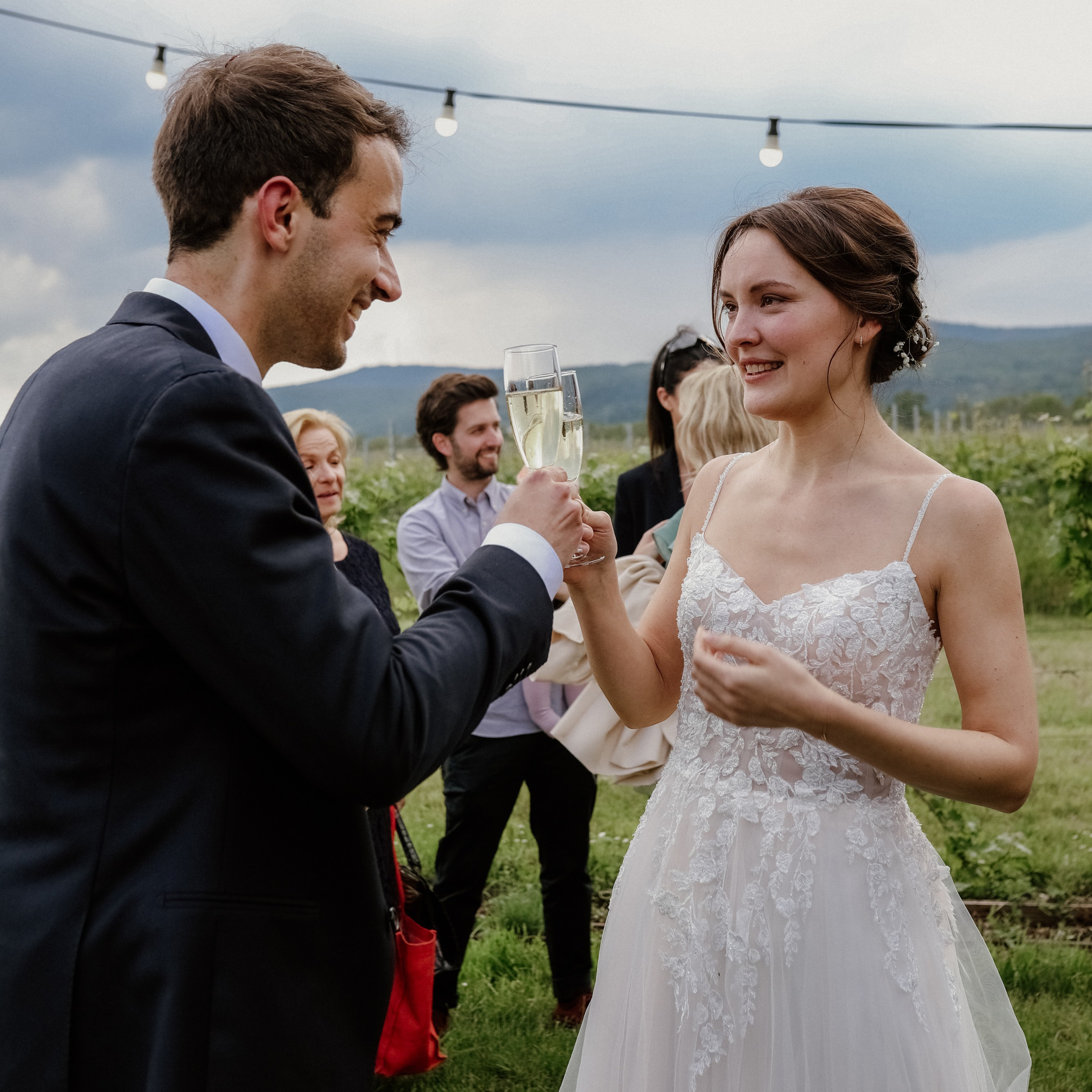 HOCHZEIT IN WEINHAUS MOTZENBÄCKER. Hochzeitsfotograf und Familienfotograf in Neustadt an der Weinstraße, Haßloch, Ludwigshafen, Speyer und Landau - Ekaterina Seoud