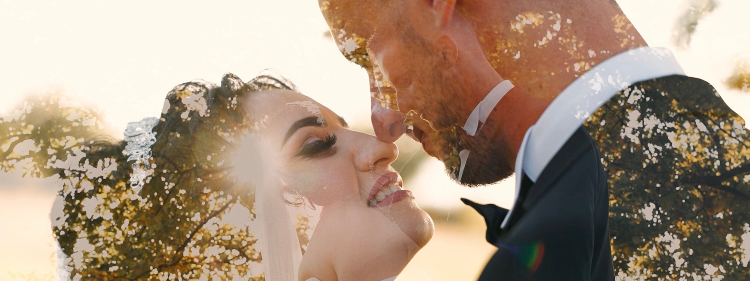 Videograf de nuntă Botosani / Iasi / Suceava. Capturăm clipe, Transmitem emoții, Creăm amintiri de neuitat!