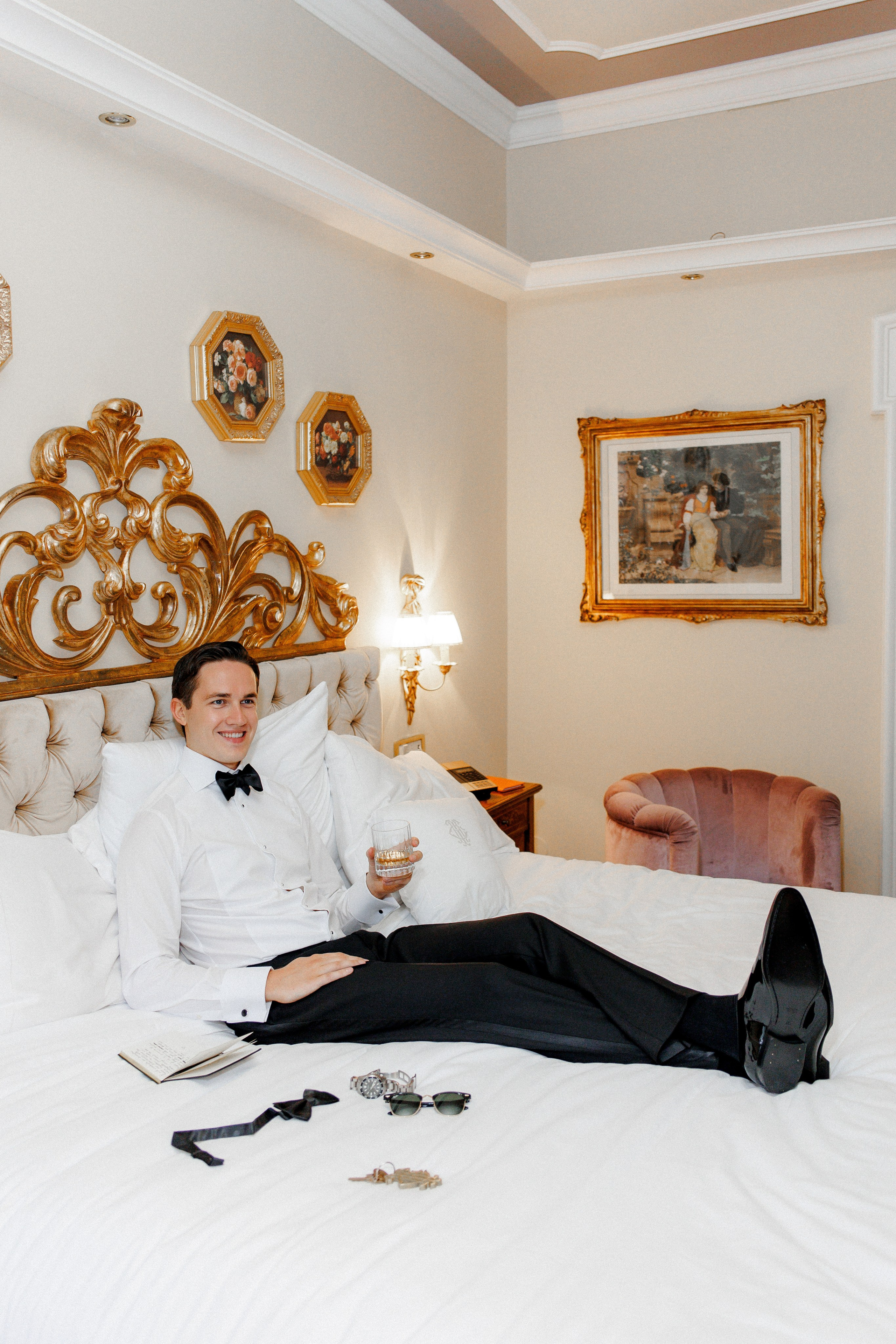 A Rainy September Wedding at Lake Como. Wedding and Family Photographer Switzerland and Italy. Valeria Diaz