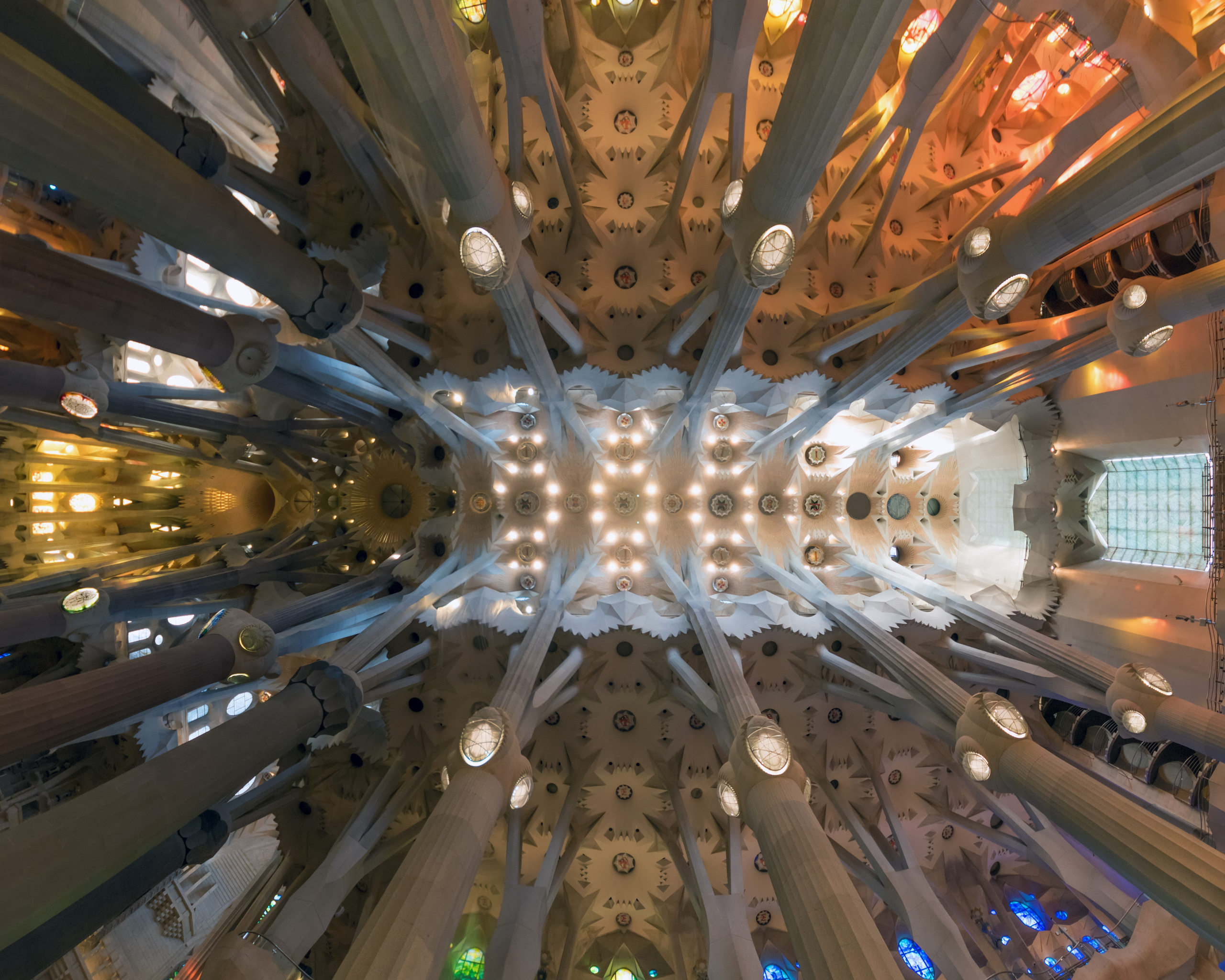 Путешествие в Барселону. Фотограф Крит | Портретный Фотограф | Evgenios Paopano