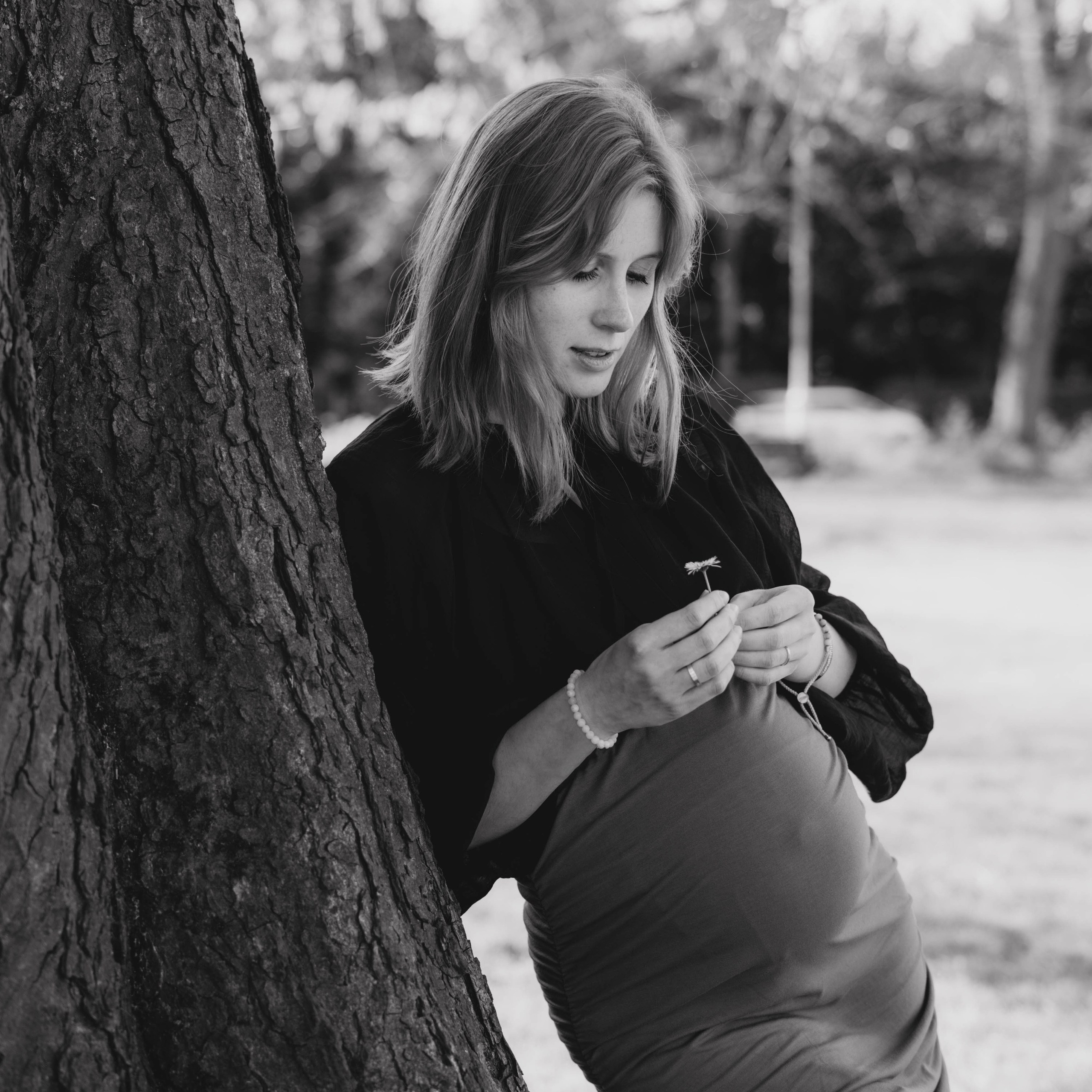 Book a session. Daria Moment