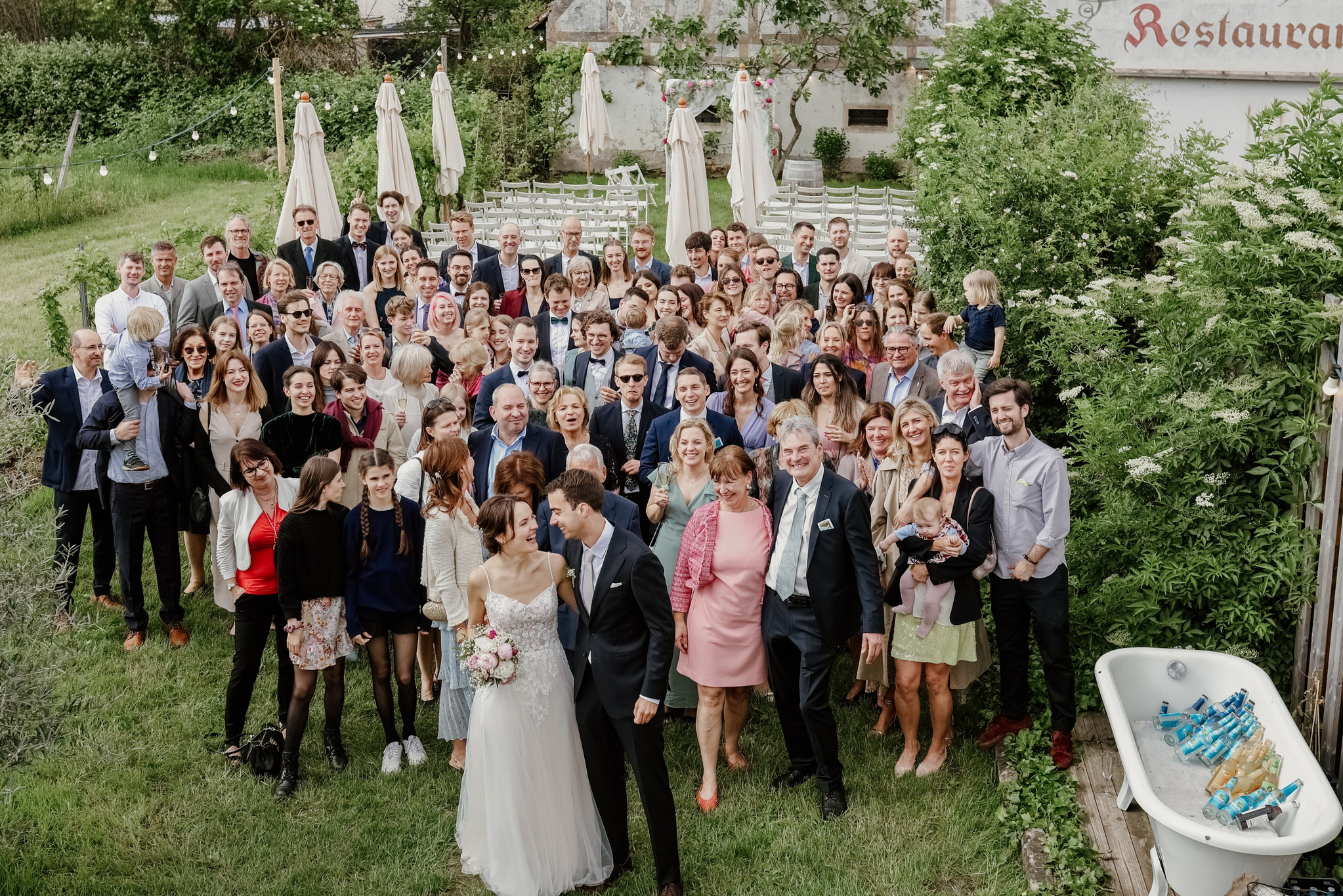 HOCHZEIT IN WEINHAUS MOTZENBÄCKER. Hochzeitsfotograf und Familienfotograf in Neustadt an der Weinstraße, Haßloch, Ludwigshafen, Speyer und Landau - Ekaterina Seoud