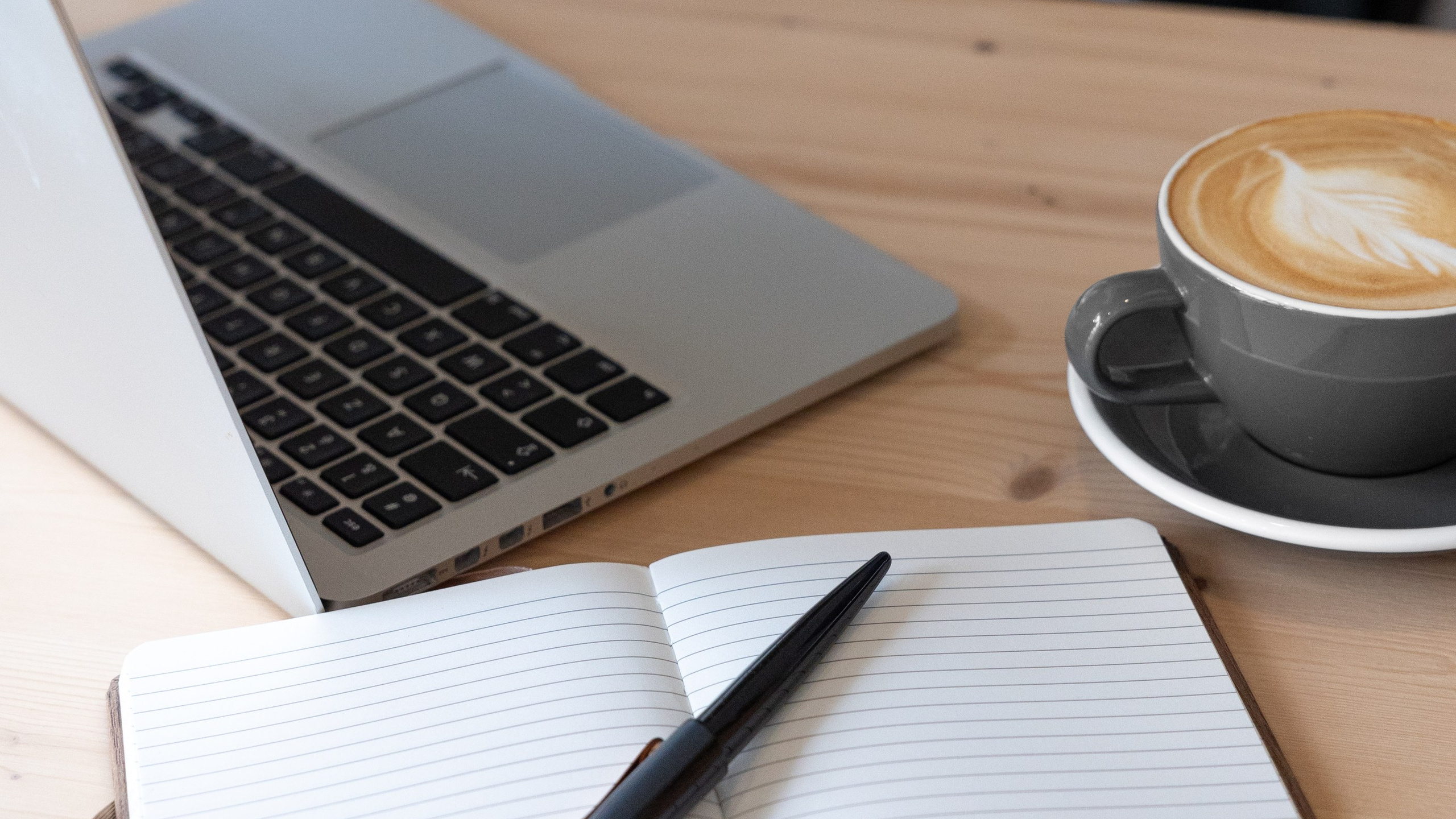 Corporate photography. Eugenie Smirnova — wedding, corporate and lifestyle photographer in Toulouse and Southwest France