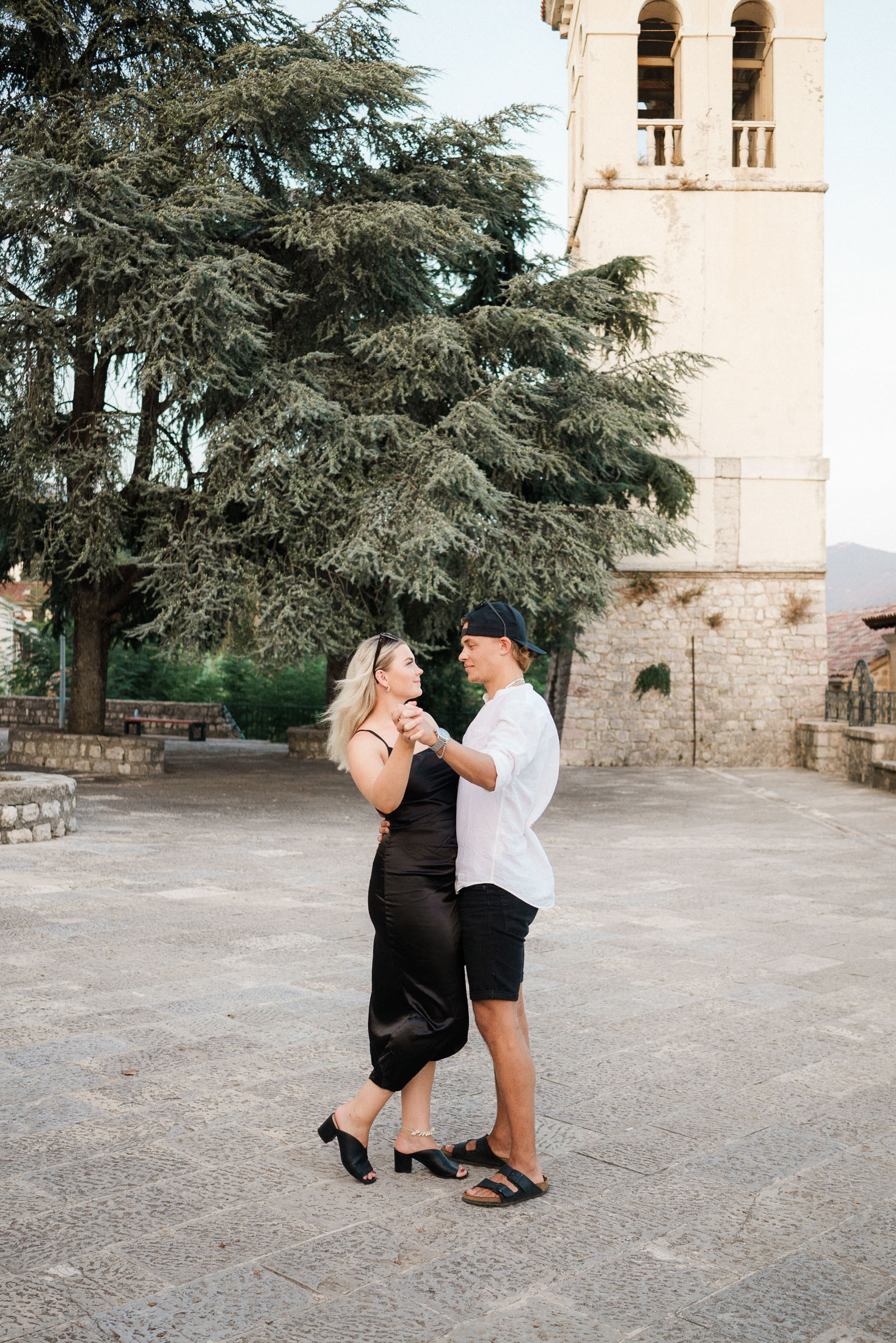 Capturing Love and Joy: Alice and Kevin’s Engagement Session in Montenegro